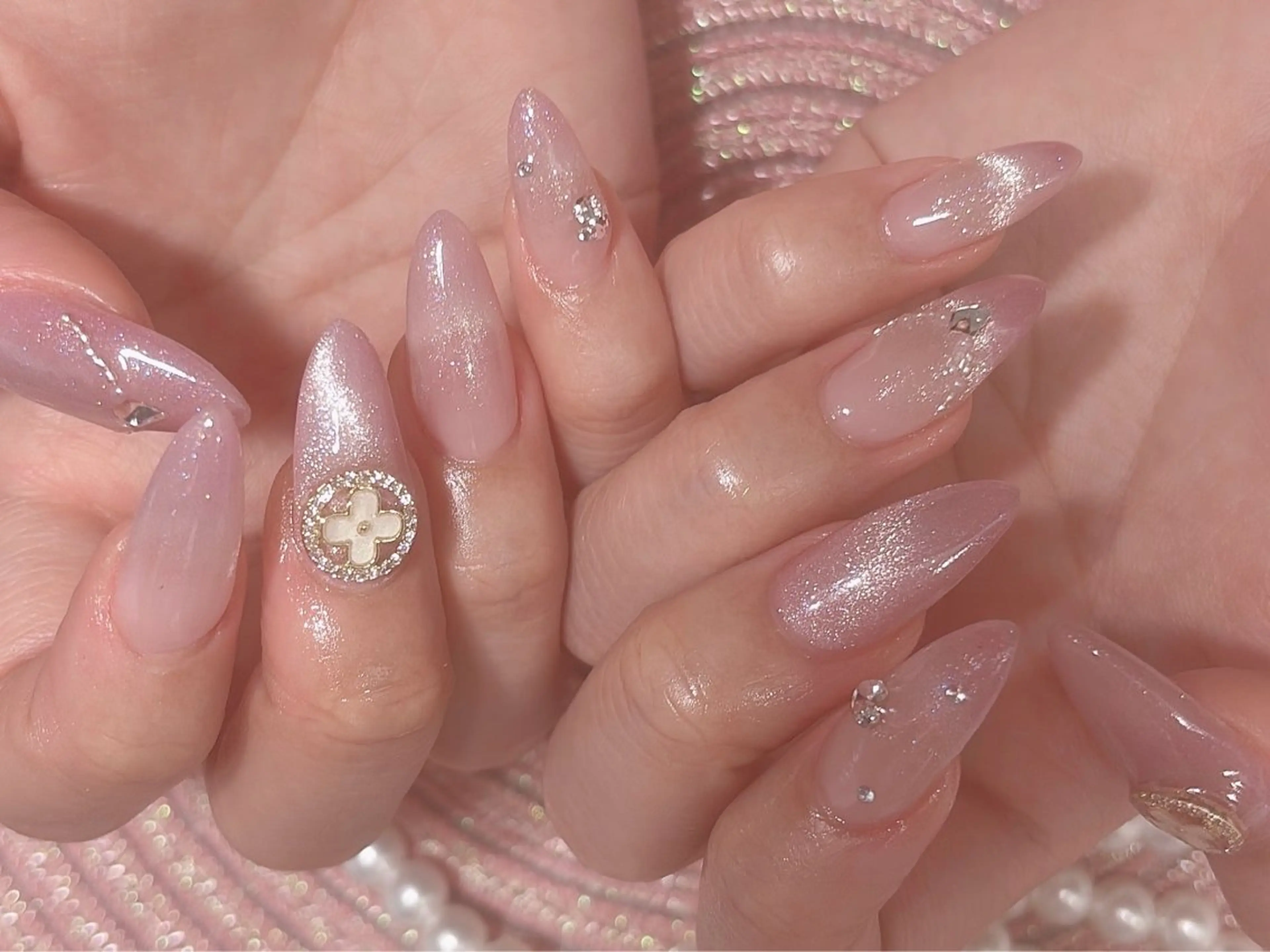 ネイル ハンドネイル RiLion💗 Risa🦋💜のネイルデザイン