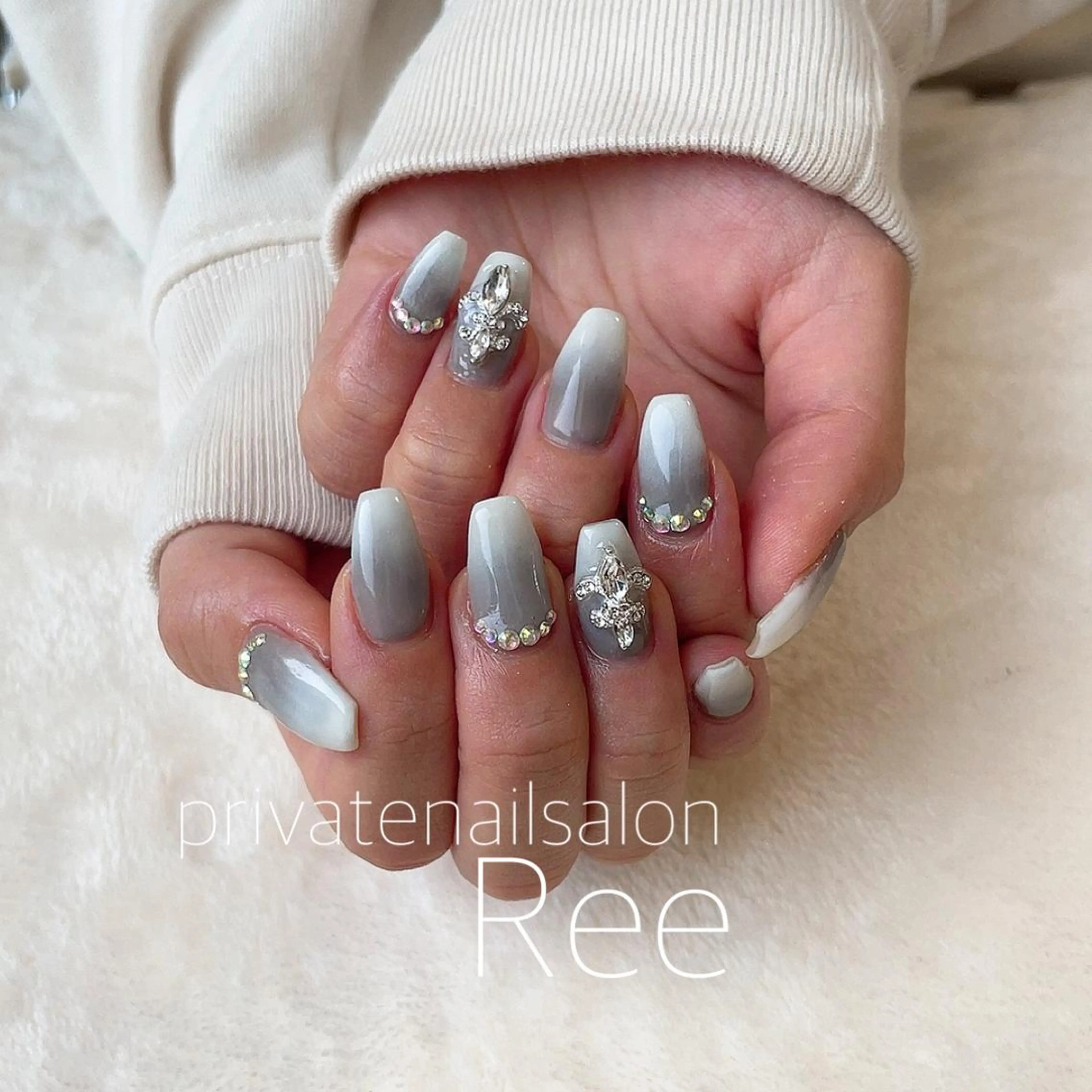 ネイル 知花 梨花のネイルデザイン