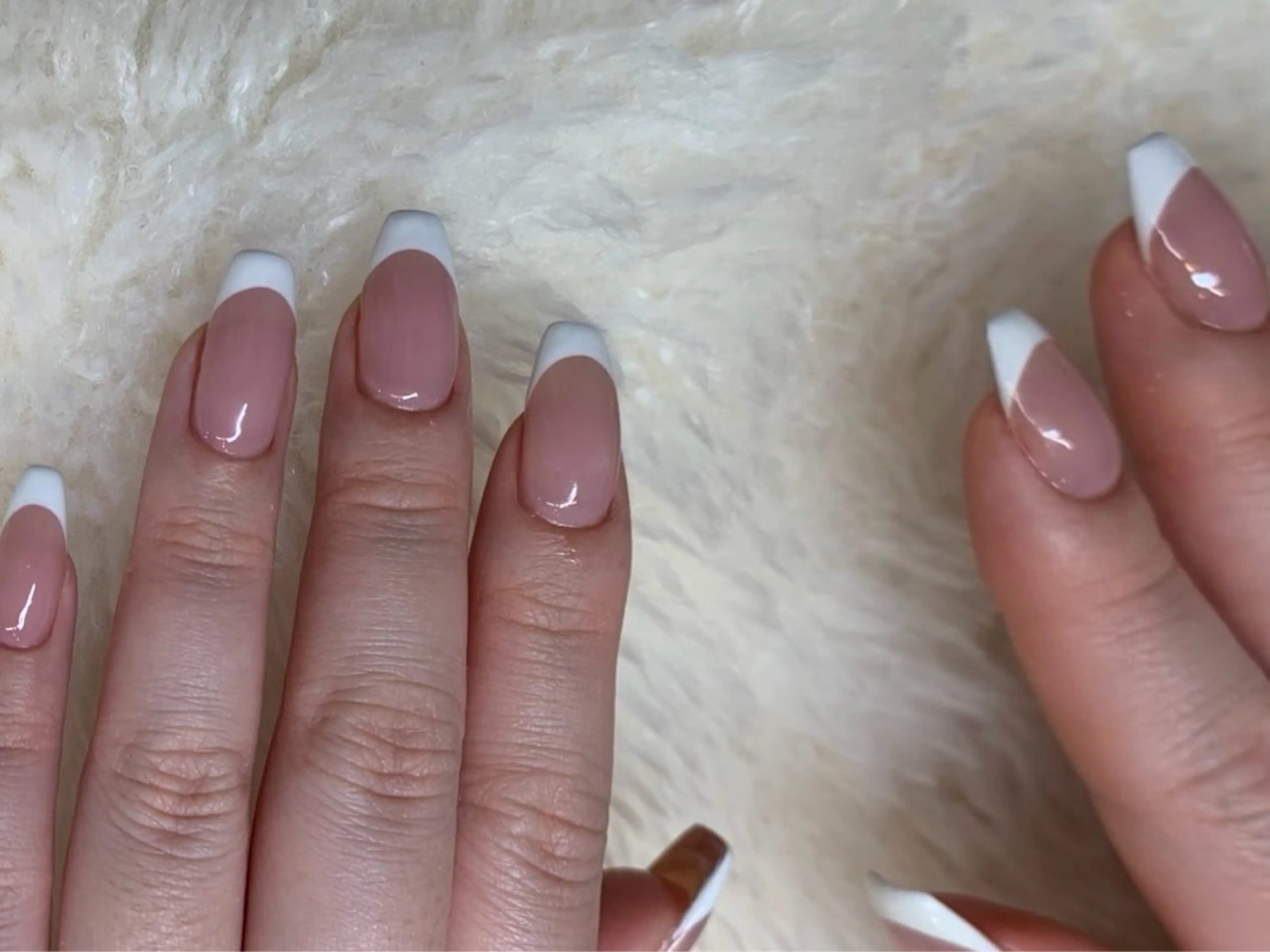 ネイル Crea la Luce天神西通り店所属・クレアラルーチェ 天神のネイルデザイン