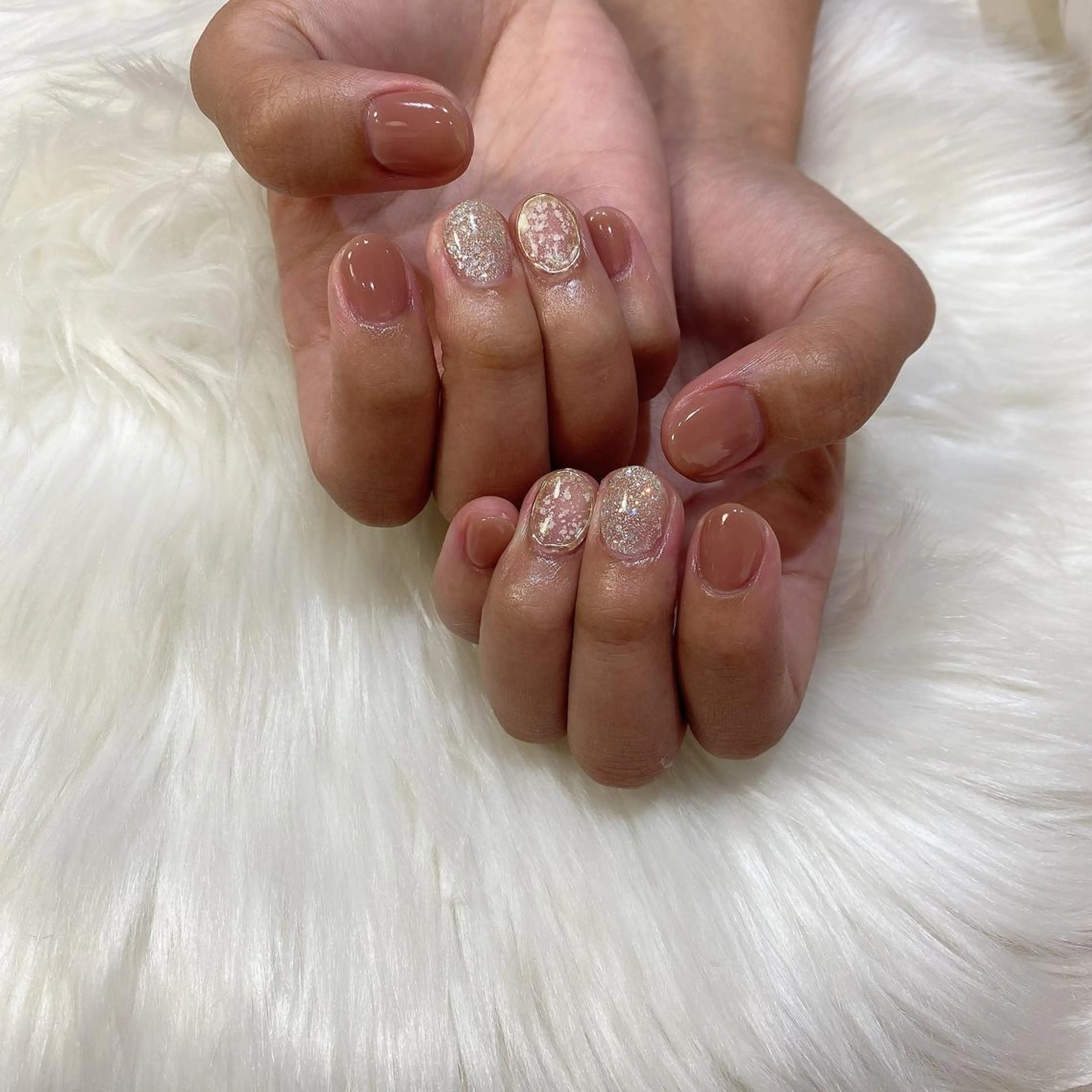 ネイル ハンドネイル 西岡 杏のネイルデザイン