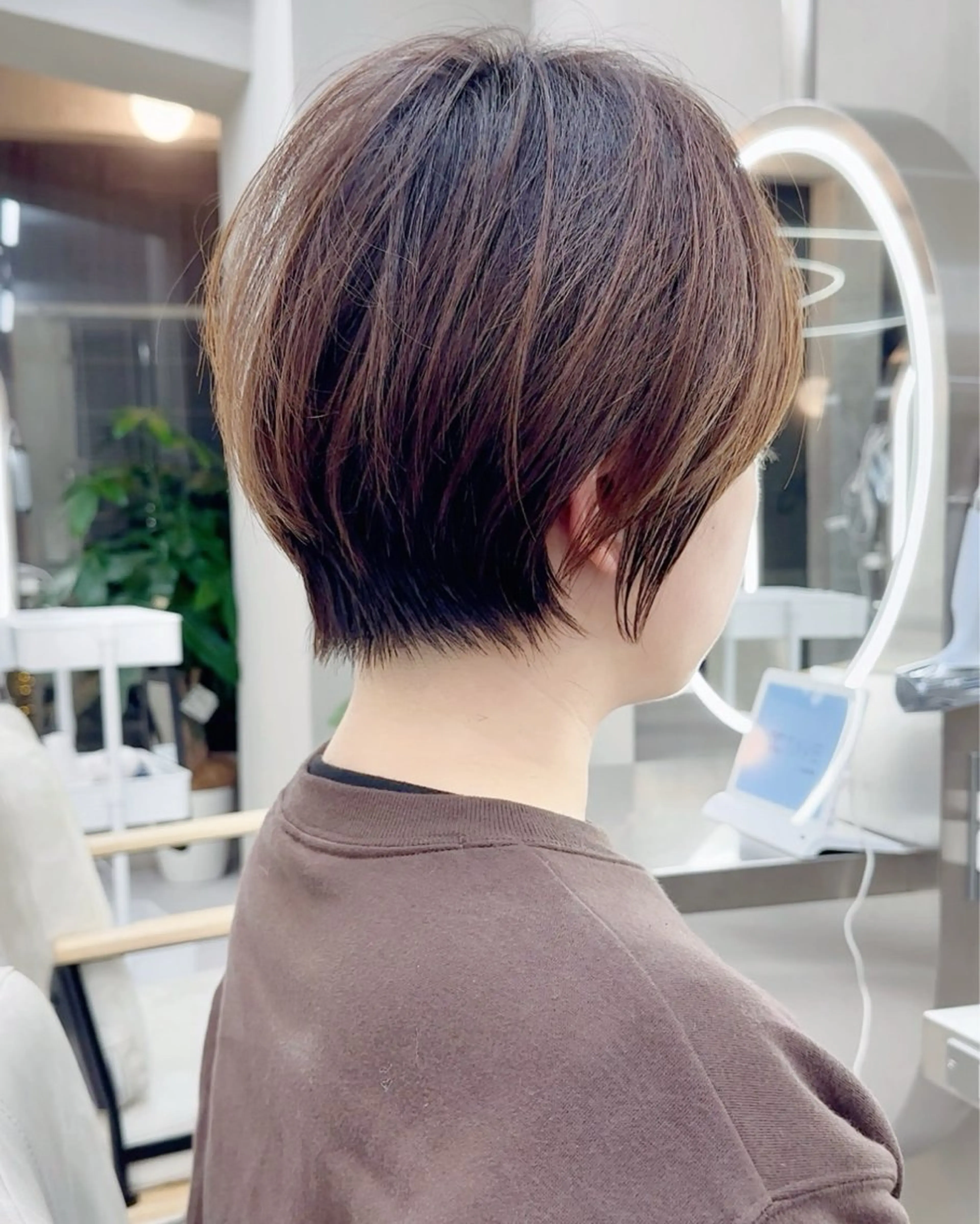 ショート カラー i.+sapporo所属・ショート/レイヤー /札幌/小山内のヘアスタイル