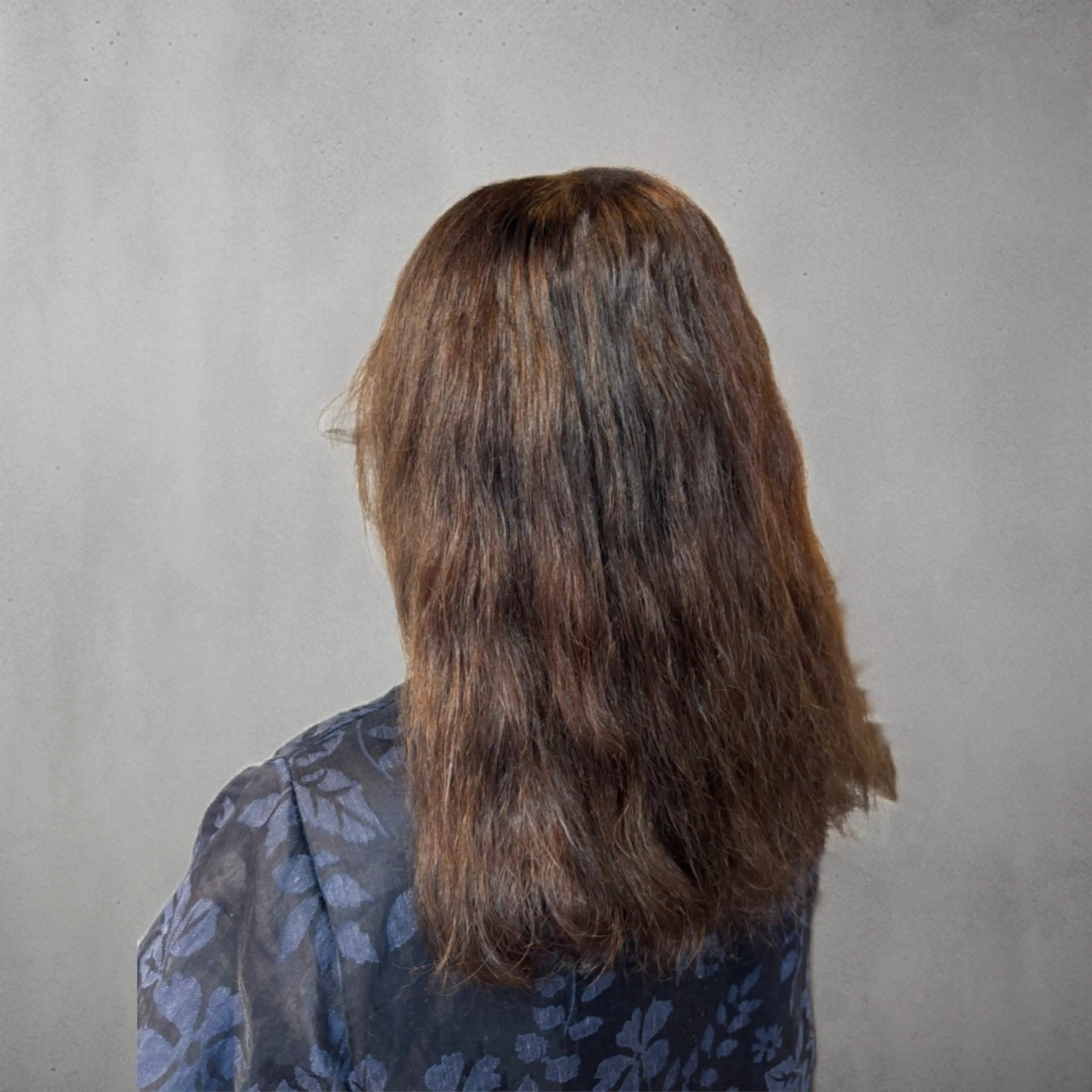 セミロング カラー 透明感カラー 丸山 早紀のヘアスタイル