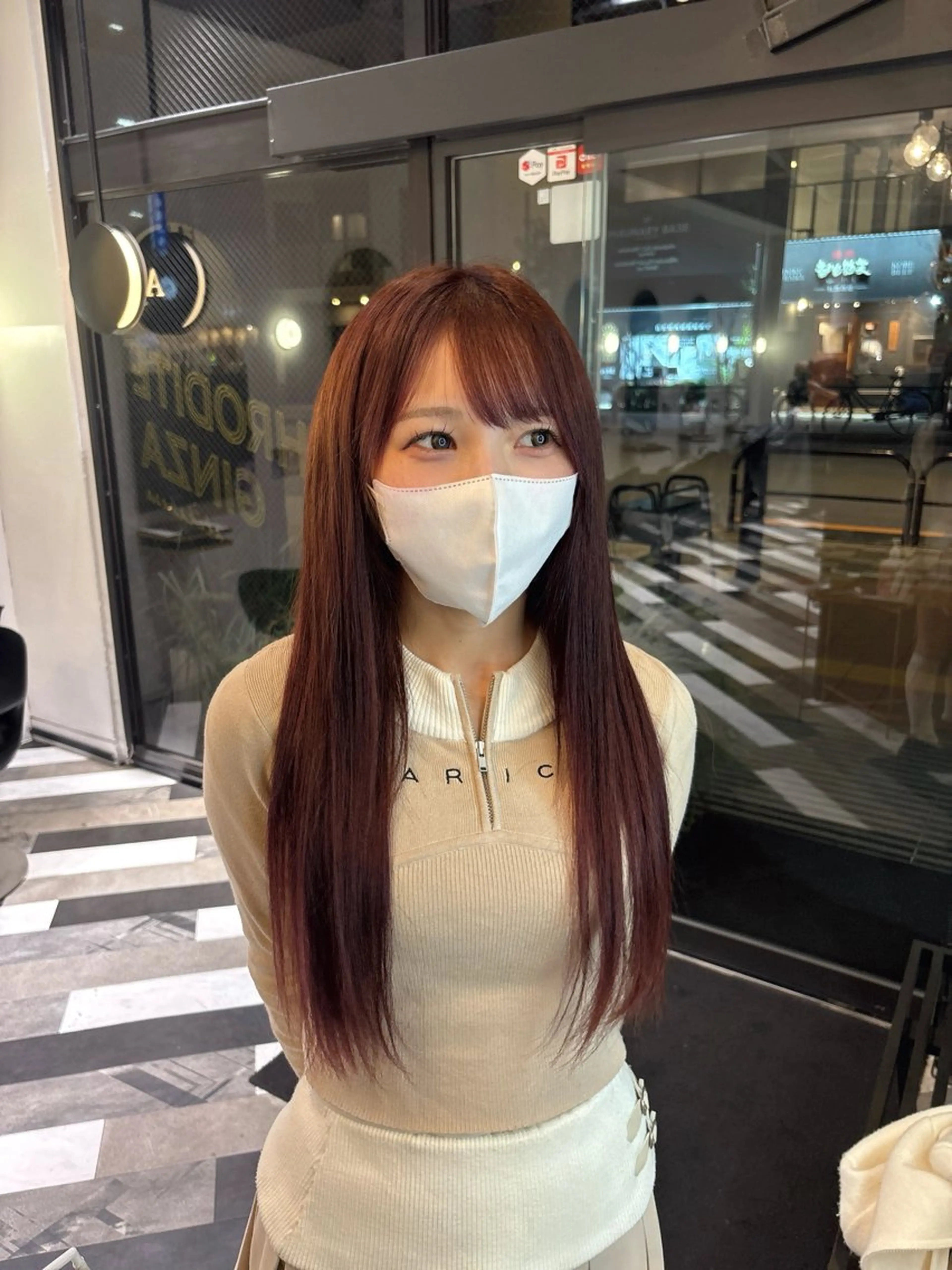 ロング カラー 🫧透明感カラーレイ ヤースタイル松浦元海のヘアスタイル