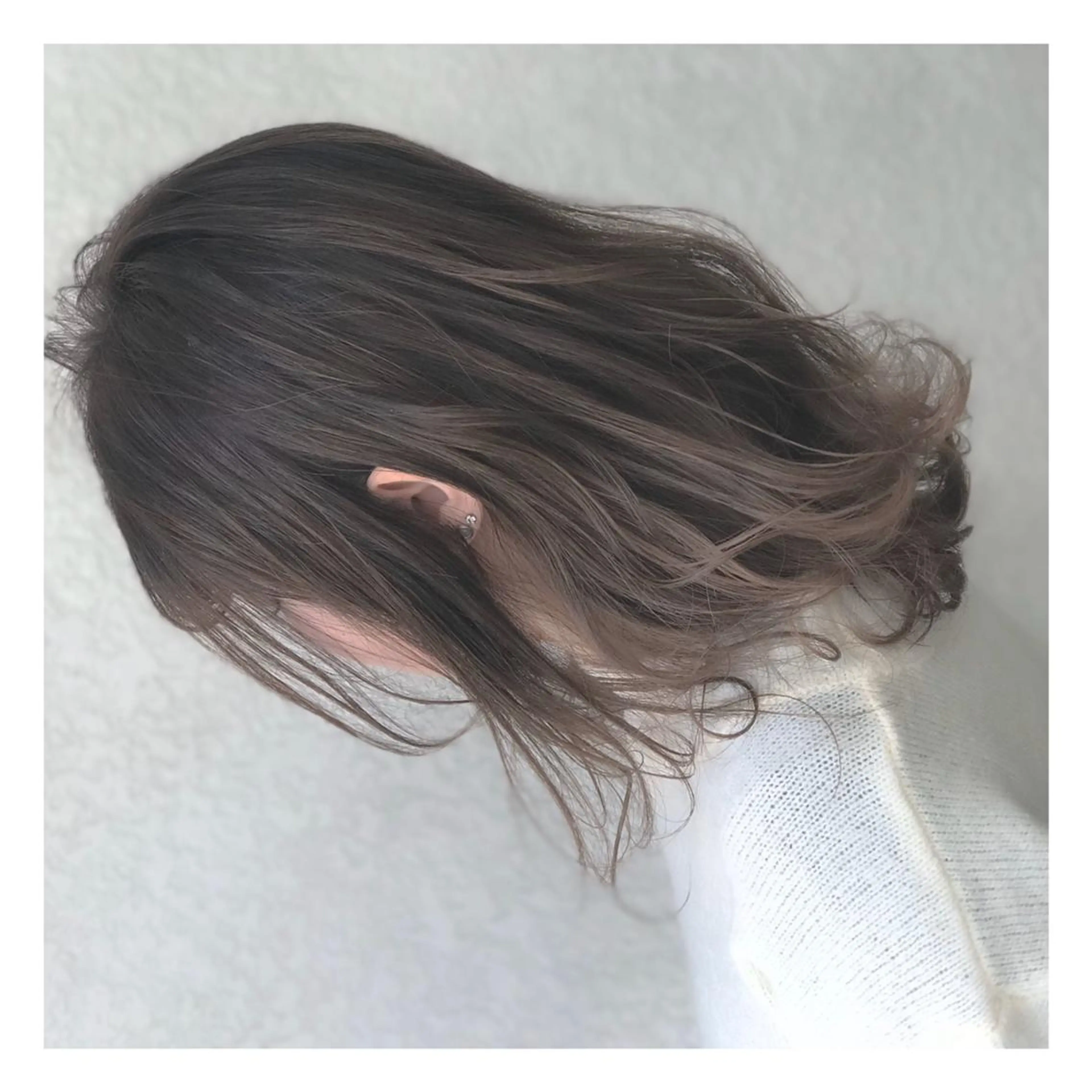 ミディアム カラー beauty: beast 大町店のヘアスタイル