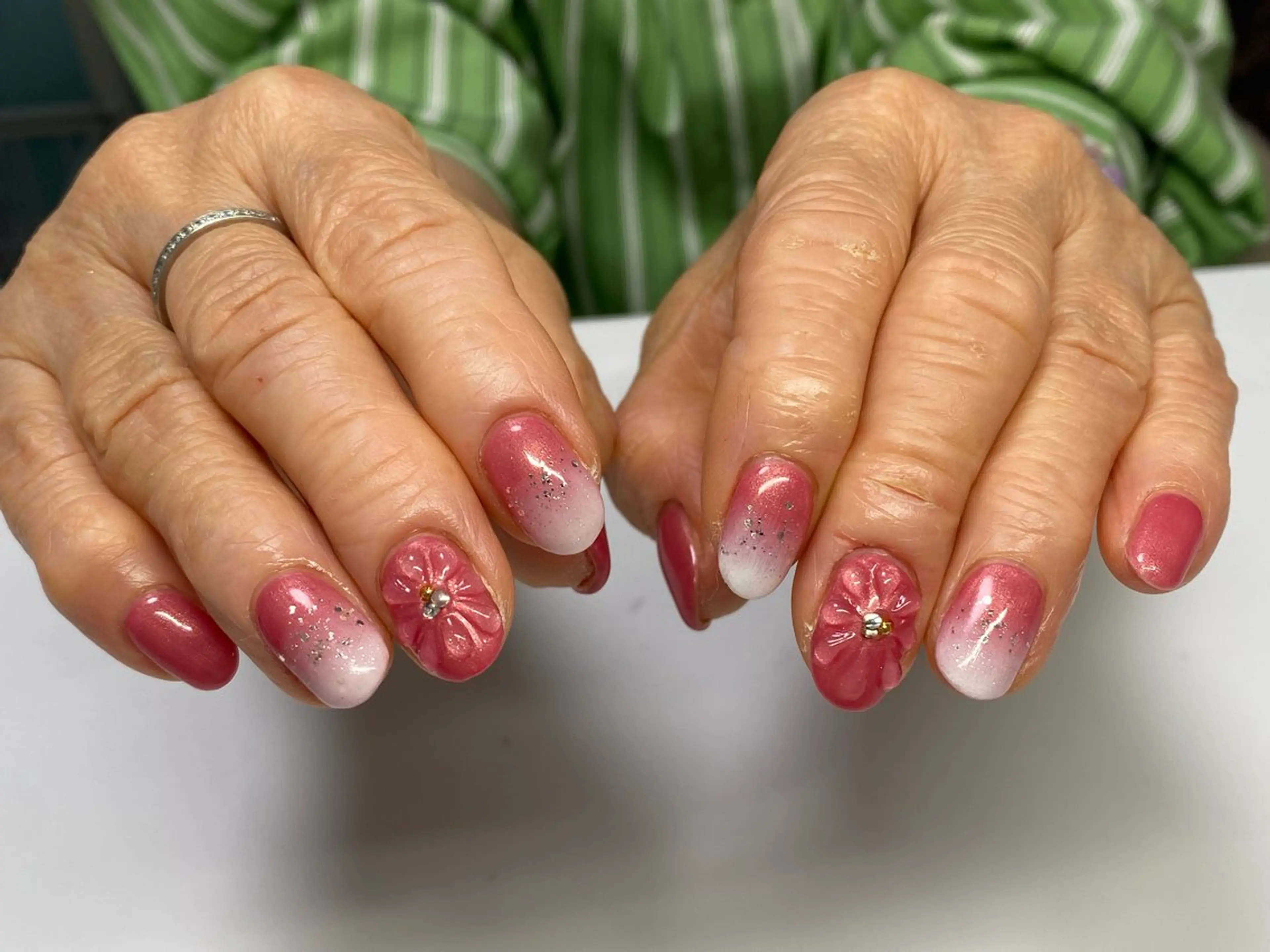 ネイル &CHOU CHOU nail.misaのネイルデザイン