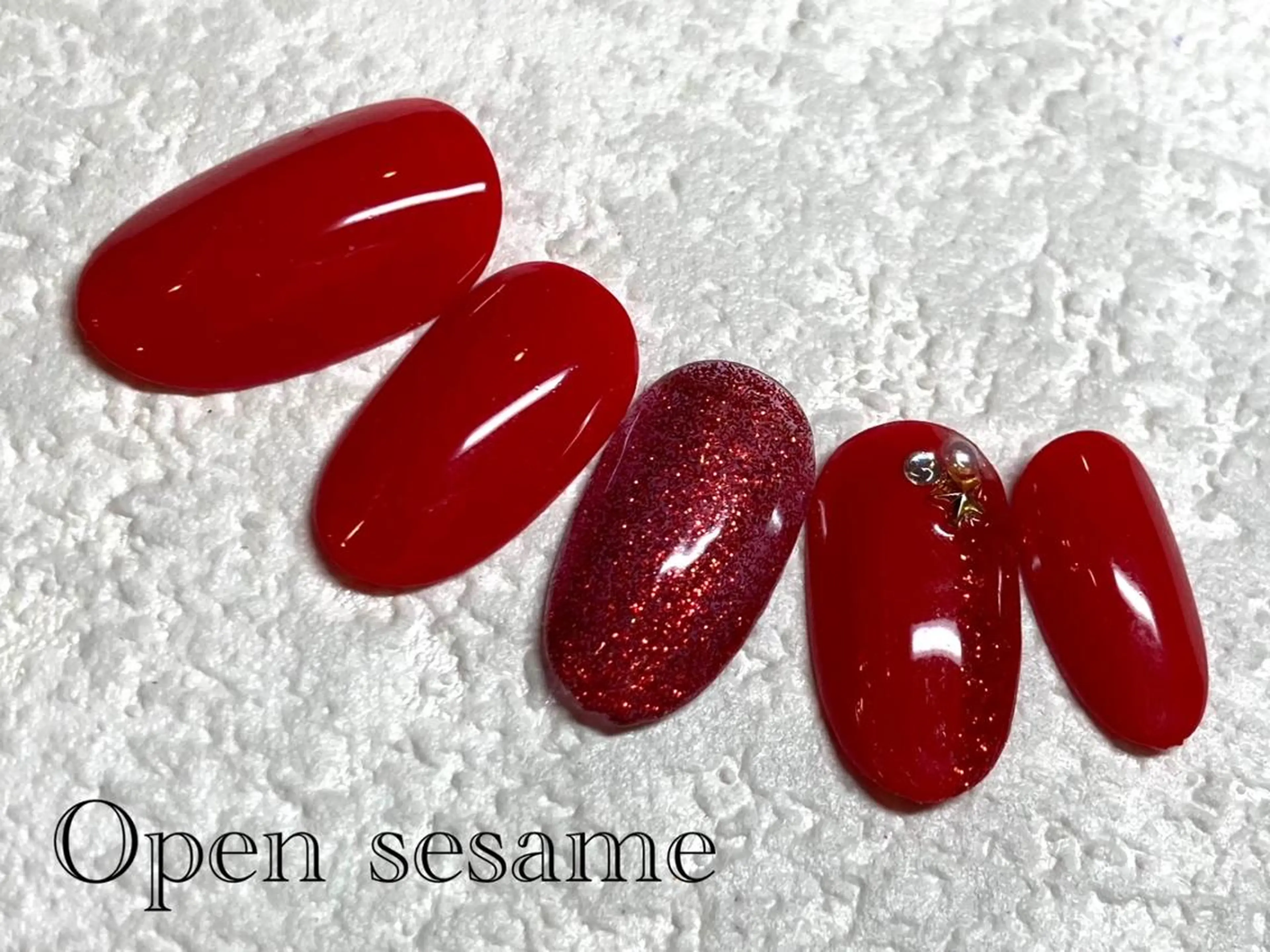 ネイル 遠藤 志乃のネイルデザイン