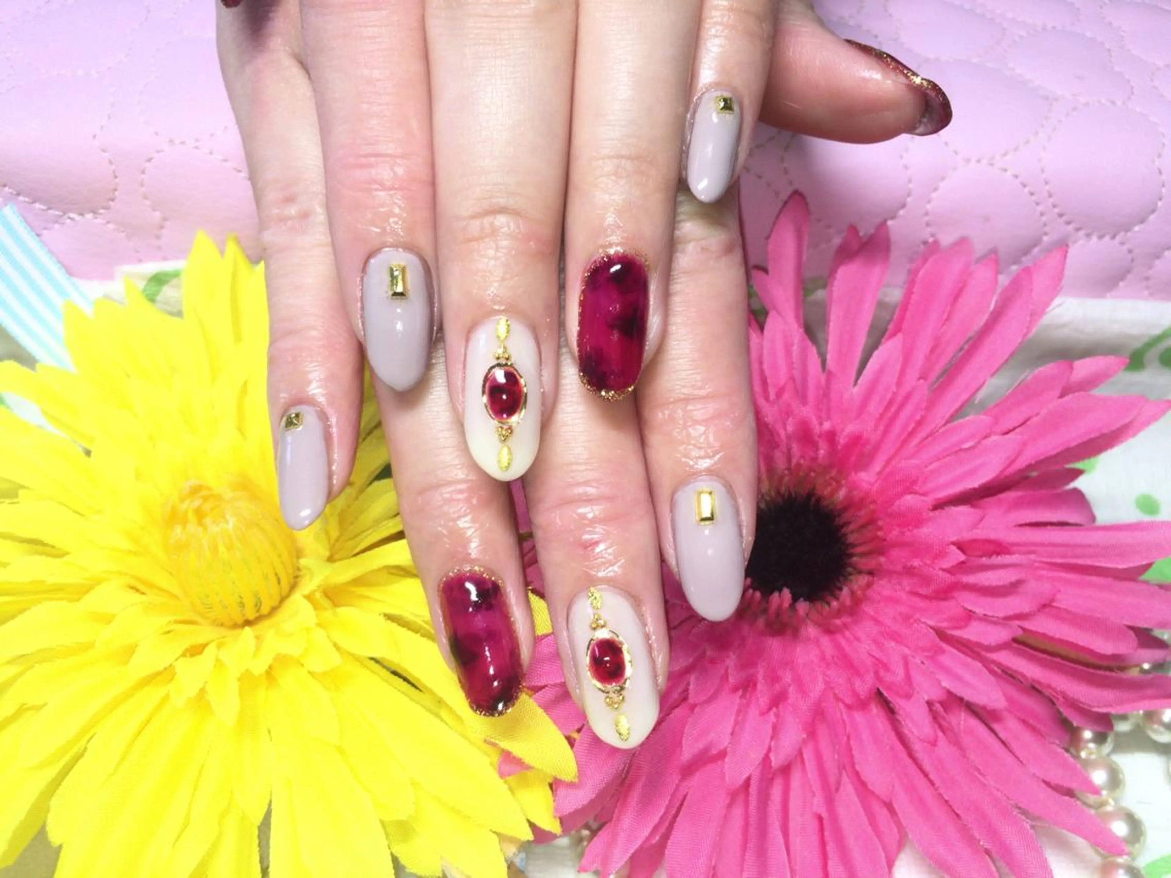 ネイル ハンドネイル ハンドケア ネイルサロン HARRYS所属・ネイル･脱毛サロン HARRYSのエステ・リラクイメージ