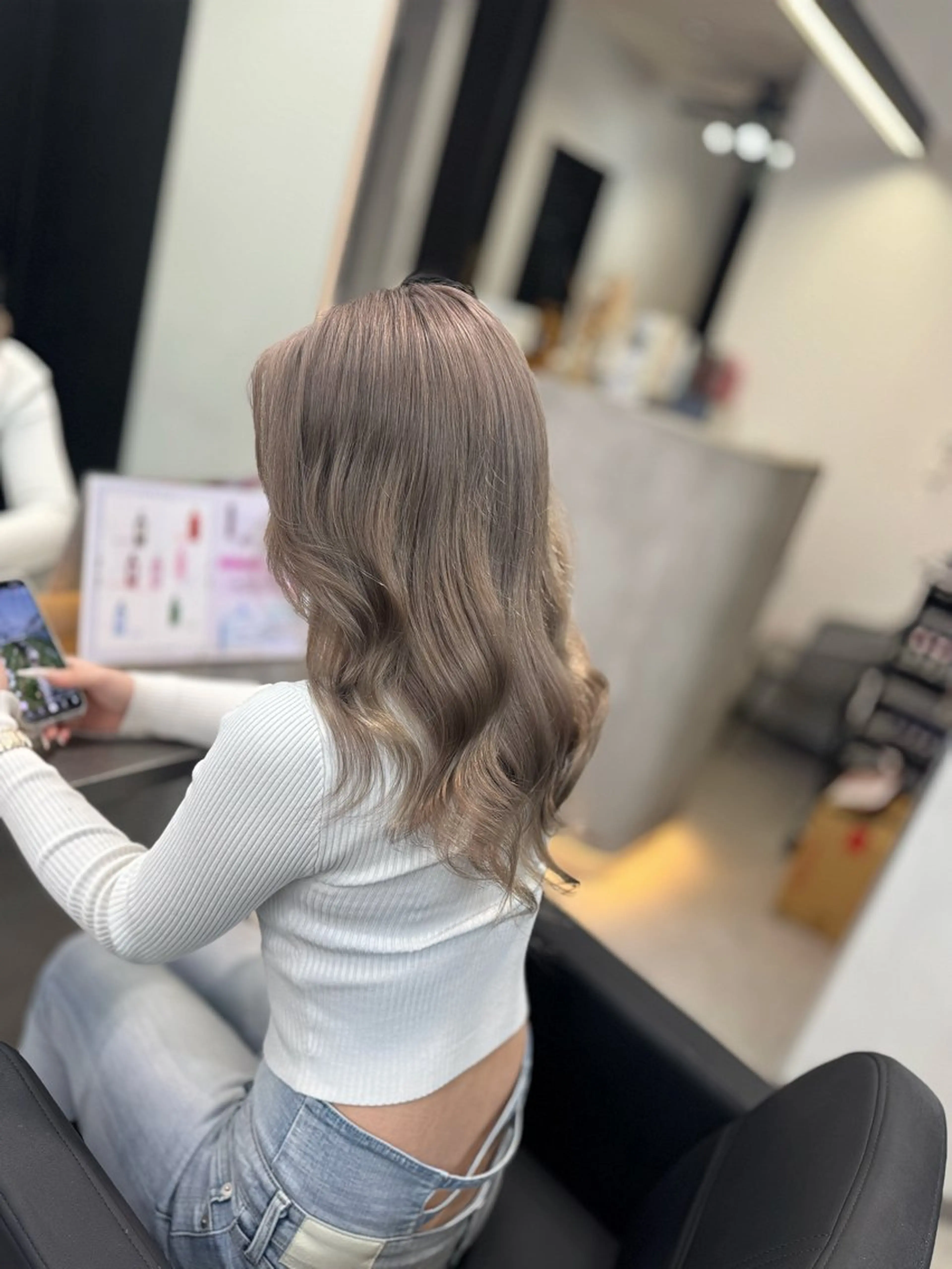 セミロング カラー ヘアカラー ギャルの女神/ Shionのヘアスタイル