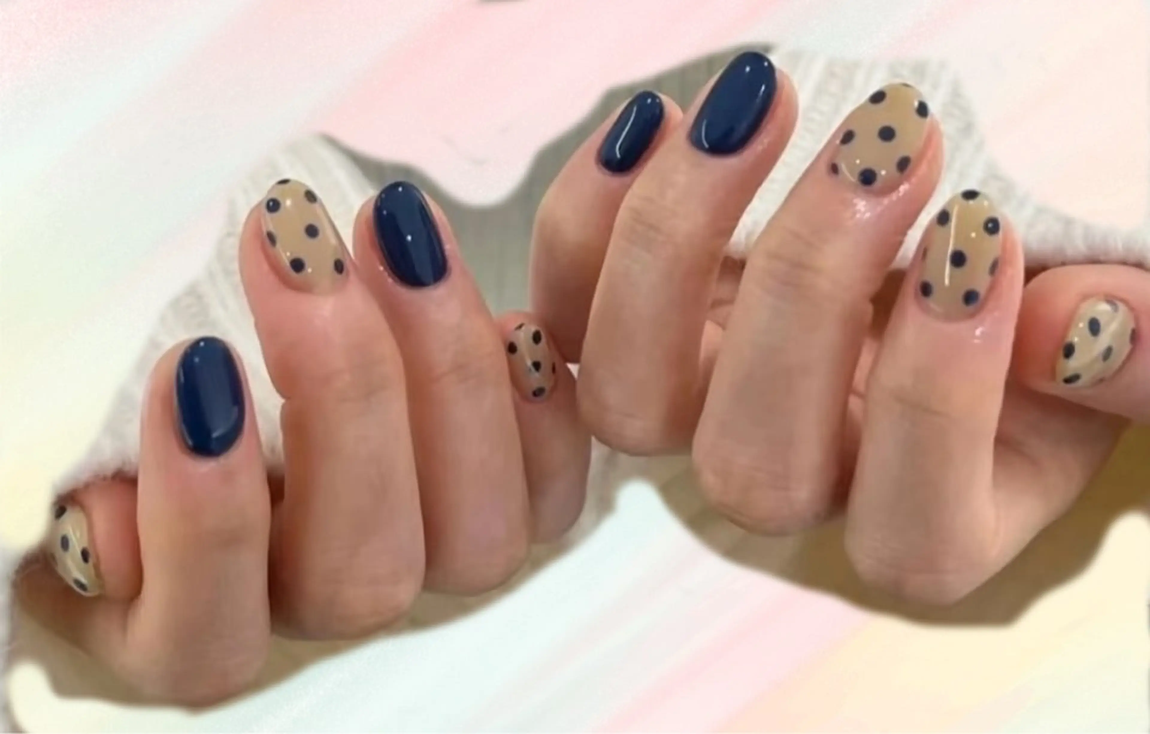ネイル AZA NAILROOMのネイルデザイン