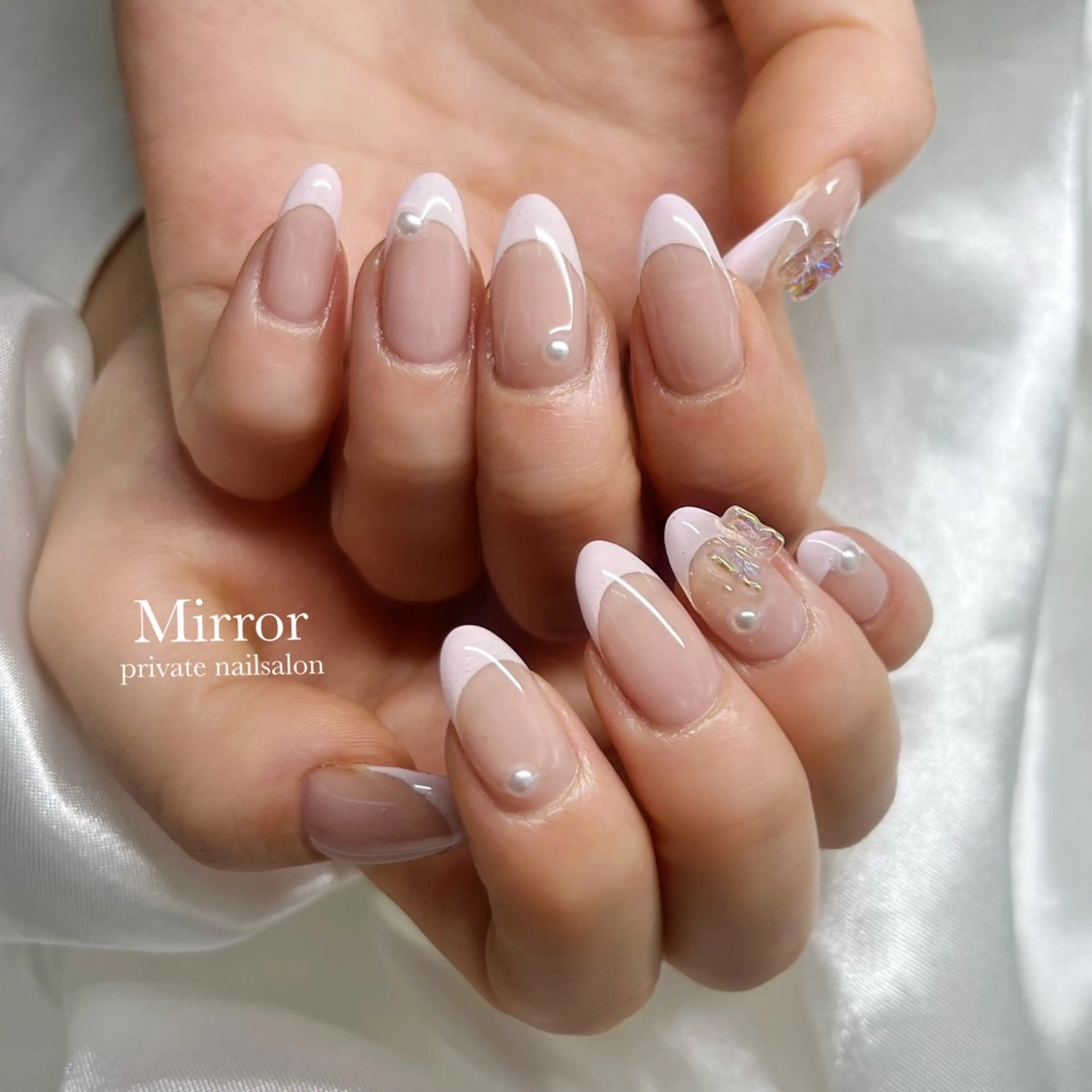ネイル nailsalon Mirrorのネイルデザイン
