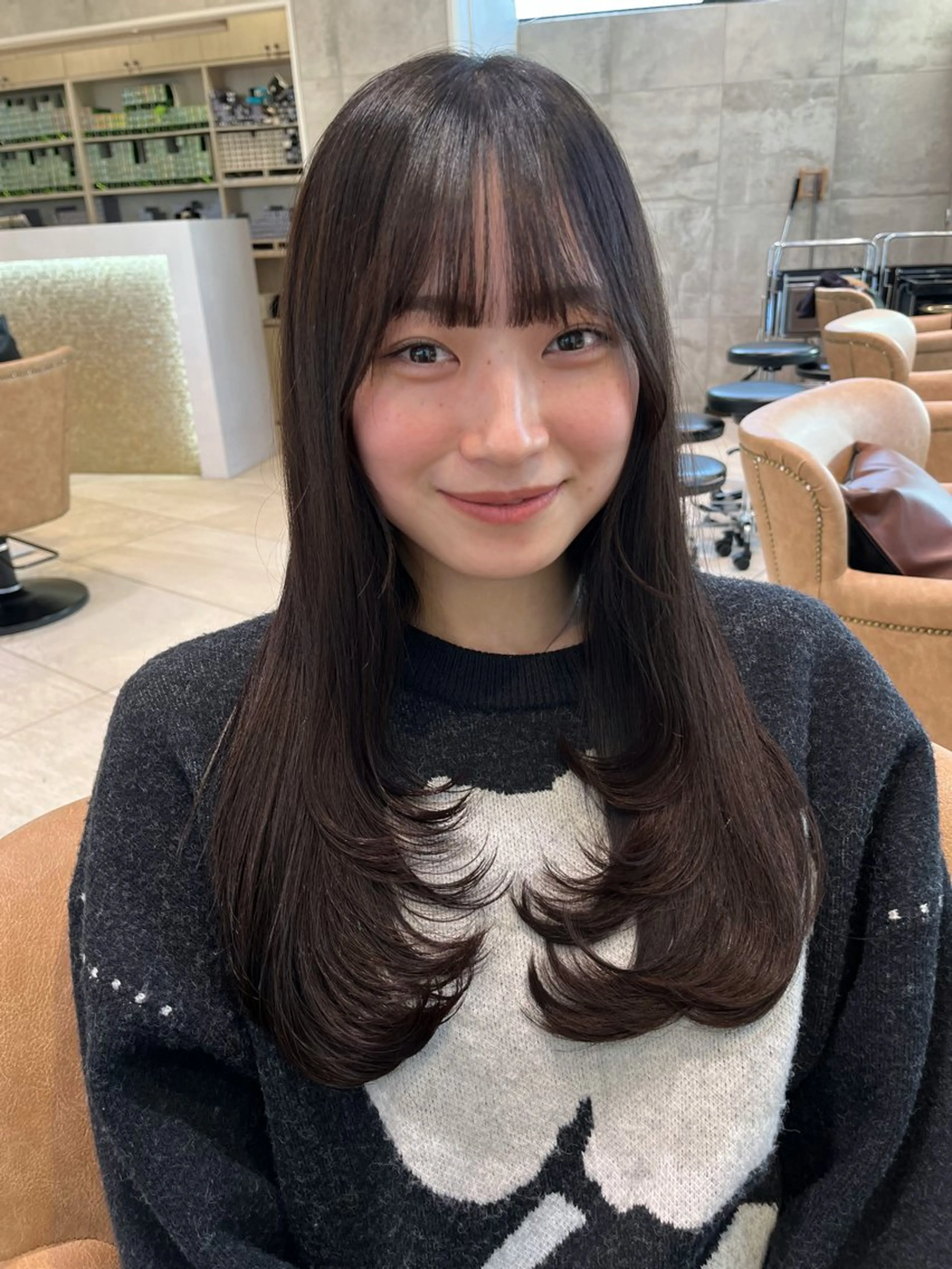 セミロング 🍯レイヤー/ボブ 🍯髪質改善️ みゆのヘアスタイル