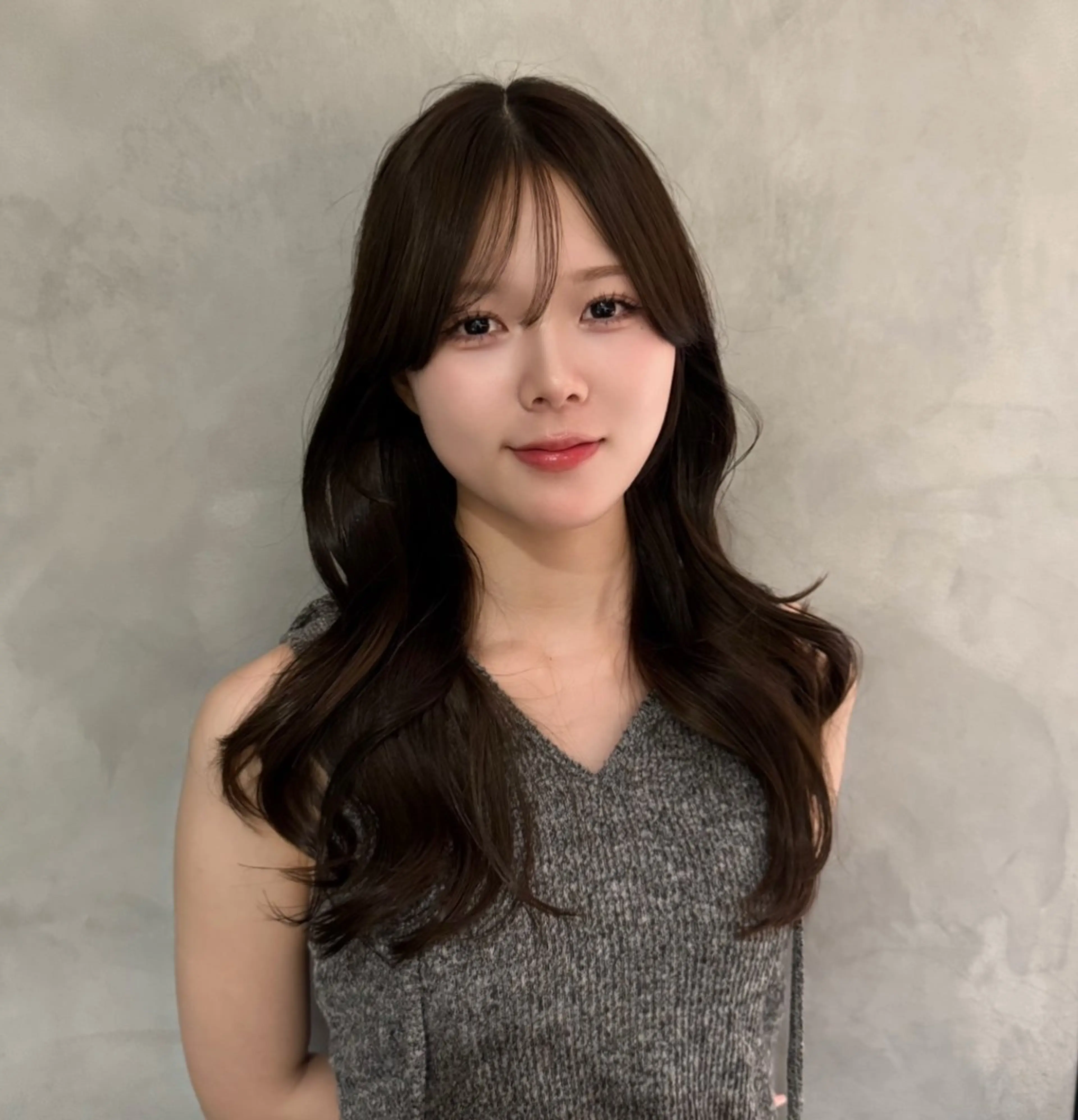 ロング カット ヘアカラー トリートメント 谷 亜澄のヘアスタイル