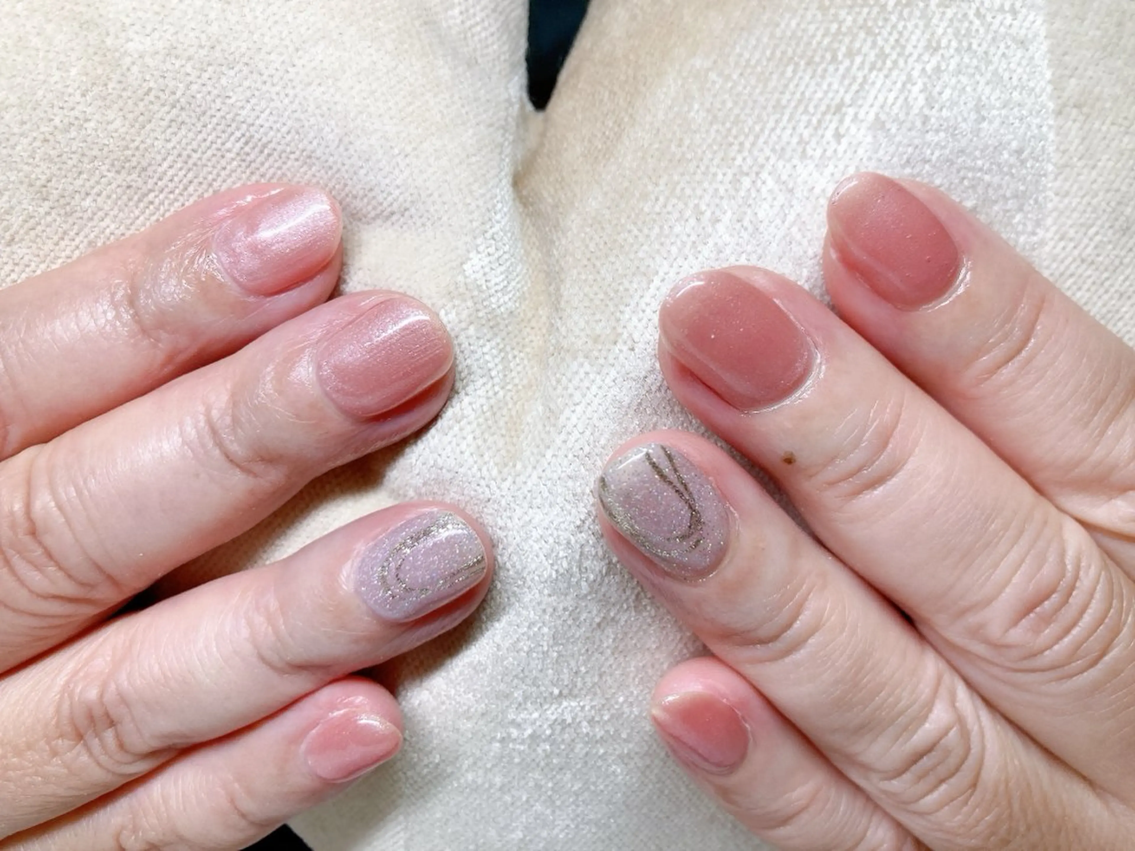 ネイル ECLAT エクラ所属・寺山 千鶴のネイルデザイン