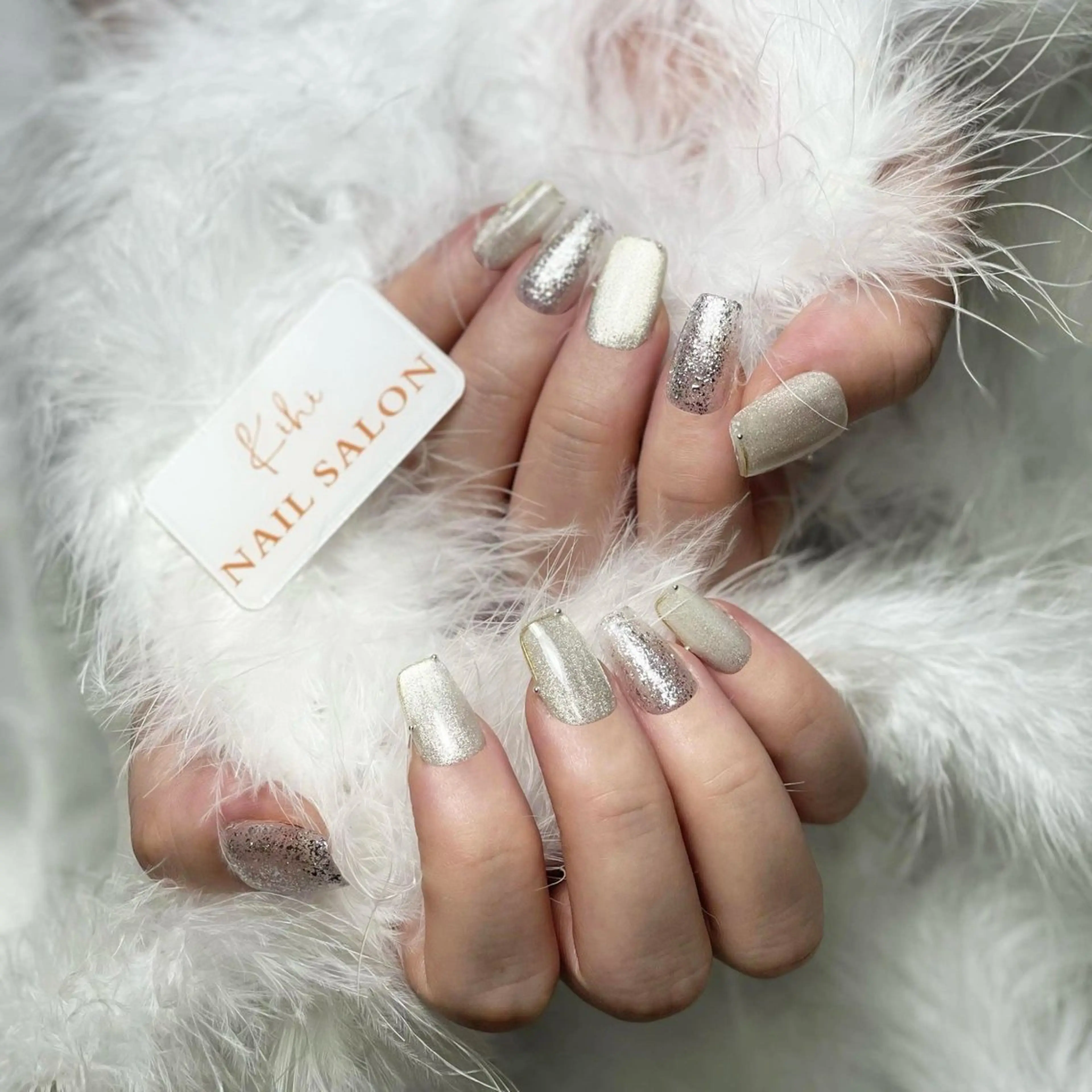 ネイル アートネイル フレンチネイル ジェルネイル グラデーション 韓国ネイル ハンドネイル 💕鈴木ユリ パラジェル/オフ無料のネイルデザイン