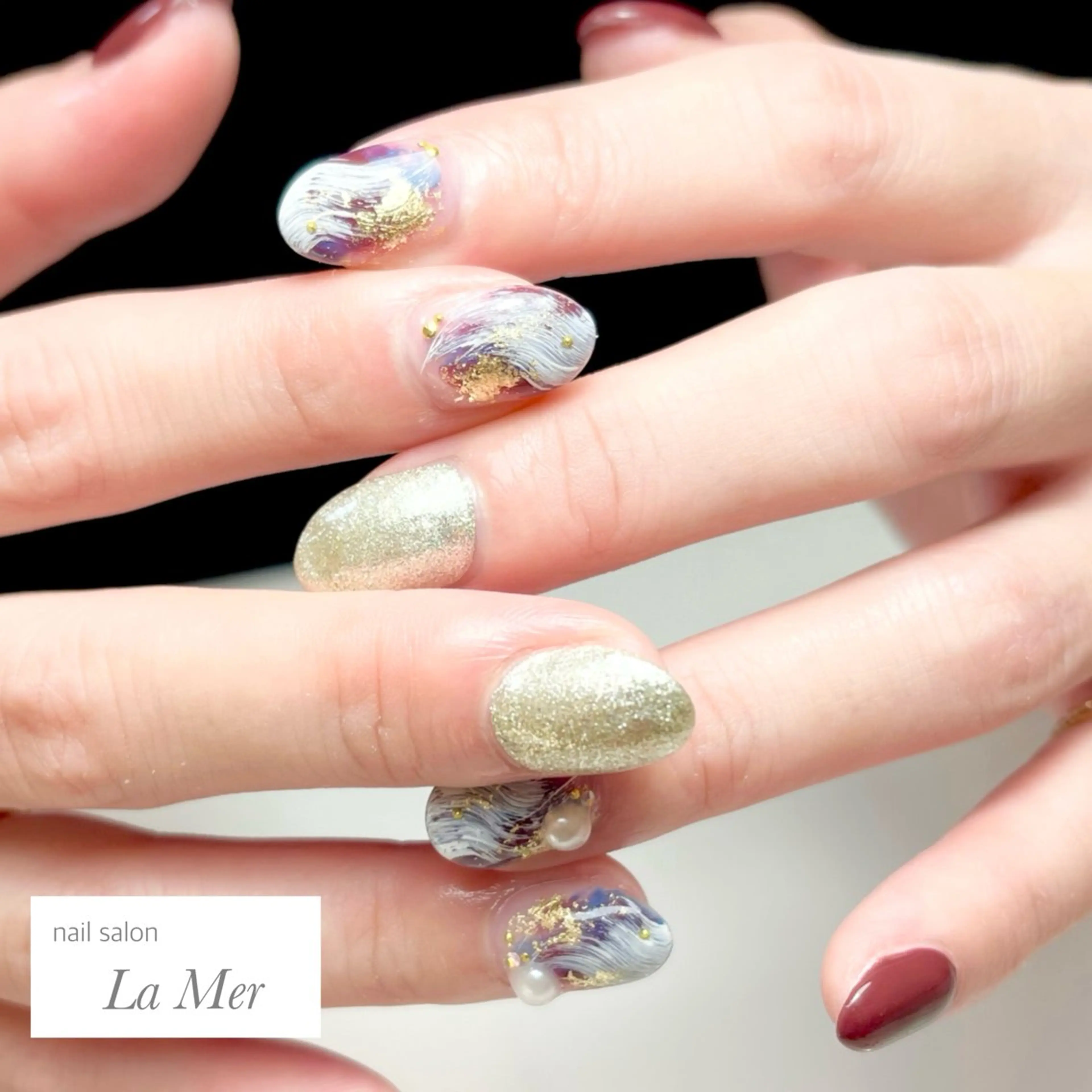 ネイル ボルドー ゴールド ニュアンスネイル シルバー 冬ネイル ハンドネイル nailsalon La Merのネイルデザイン