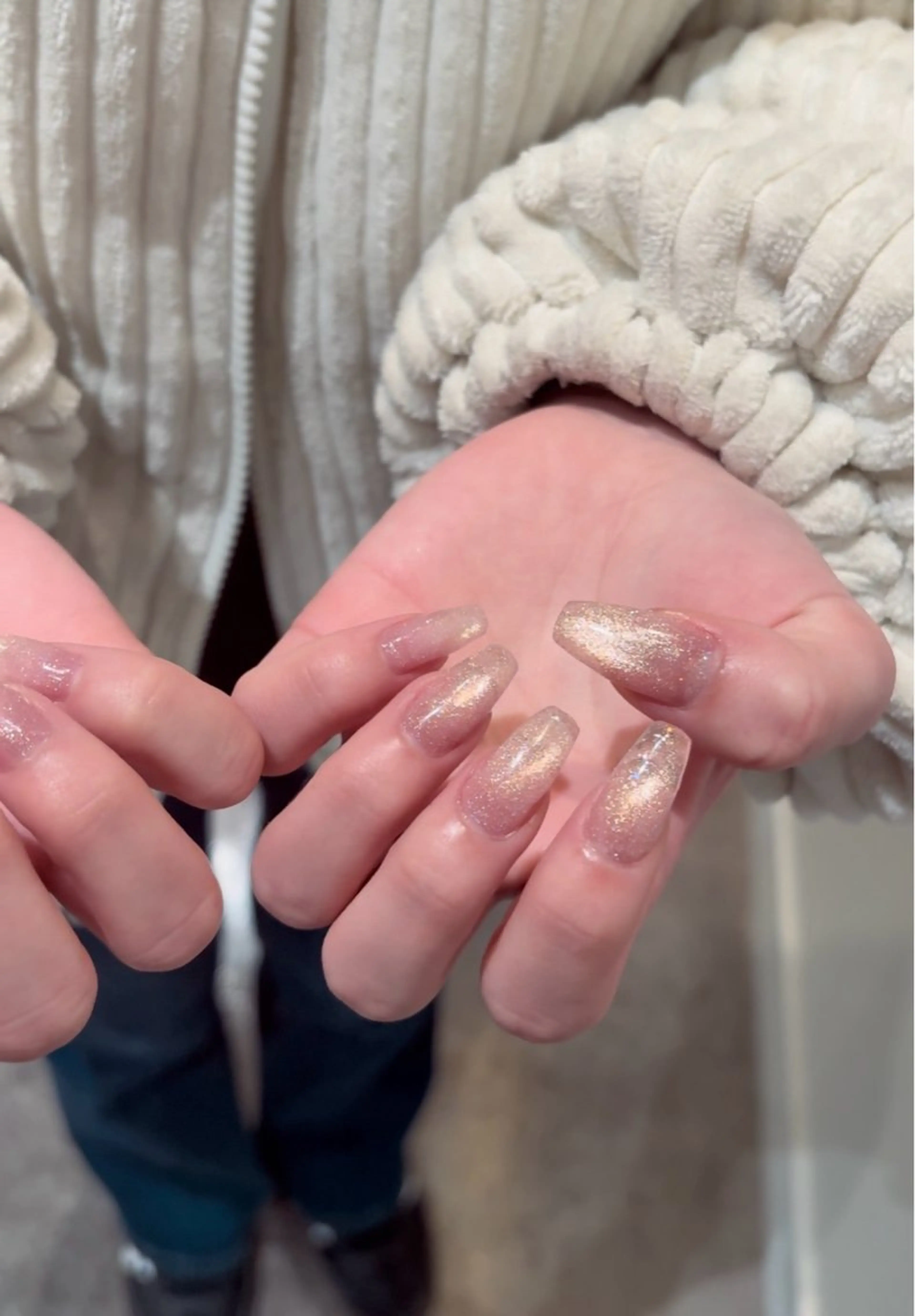 ネイル マグネットネイル モンタナ nailのネイルデザイン