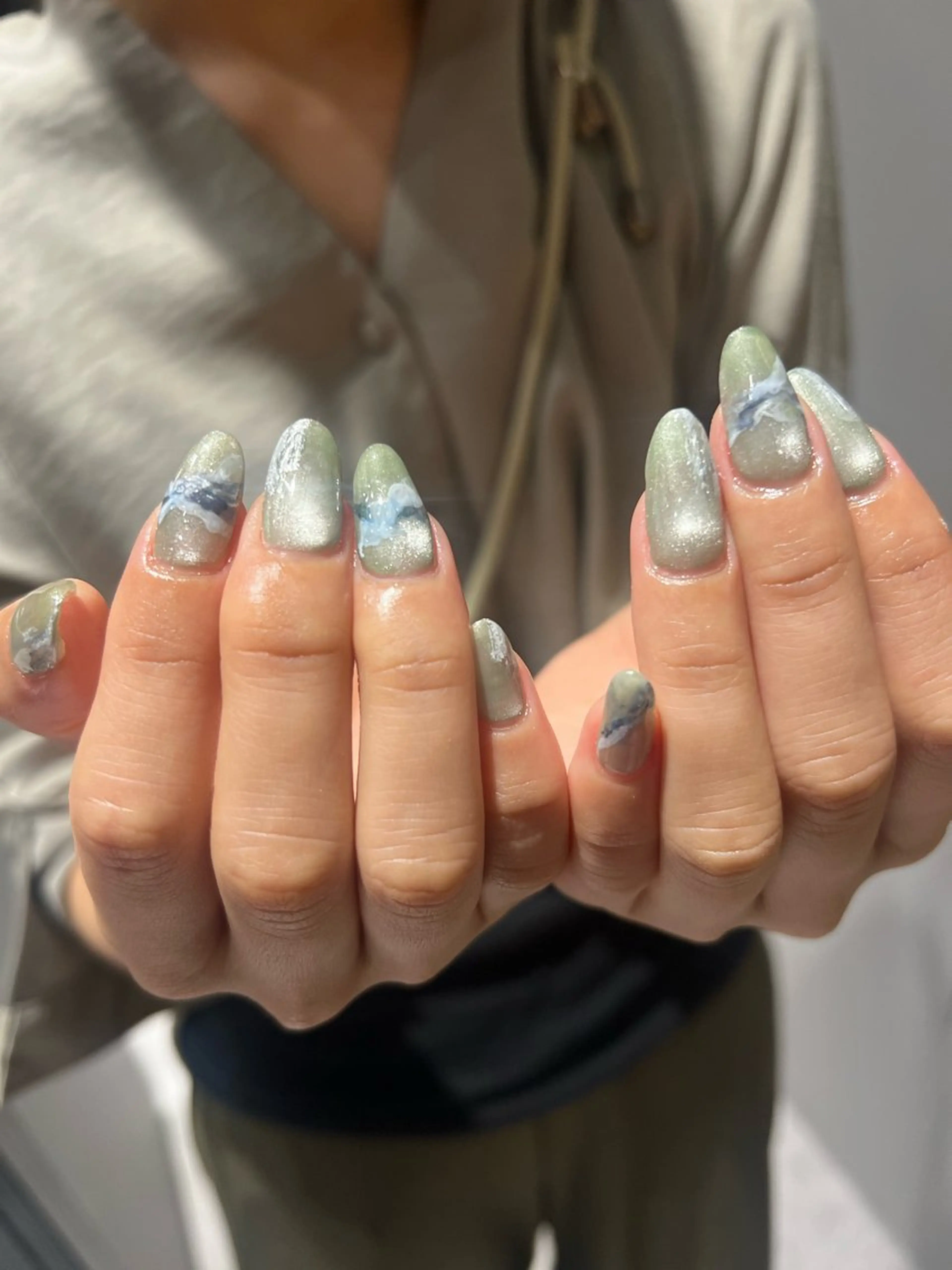 ネイル 金 柚嬉のネイルデザイン