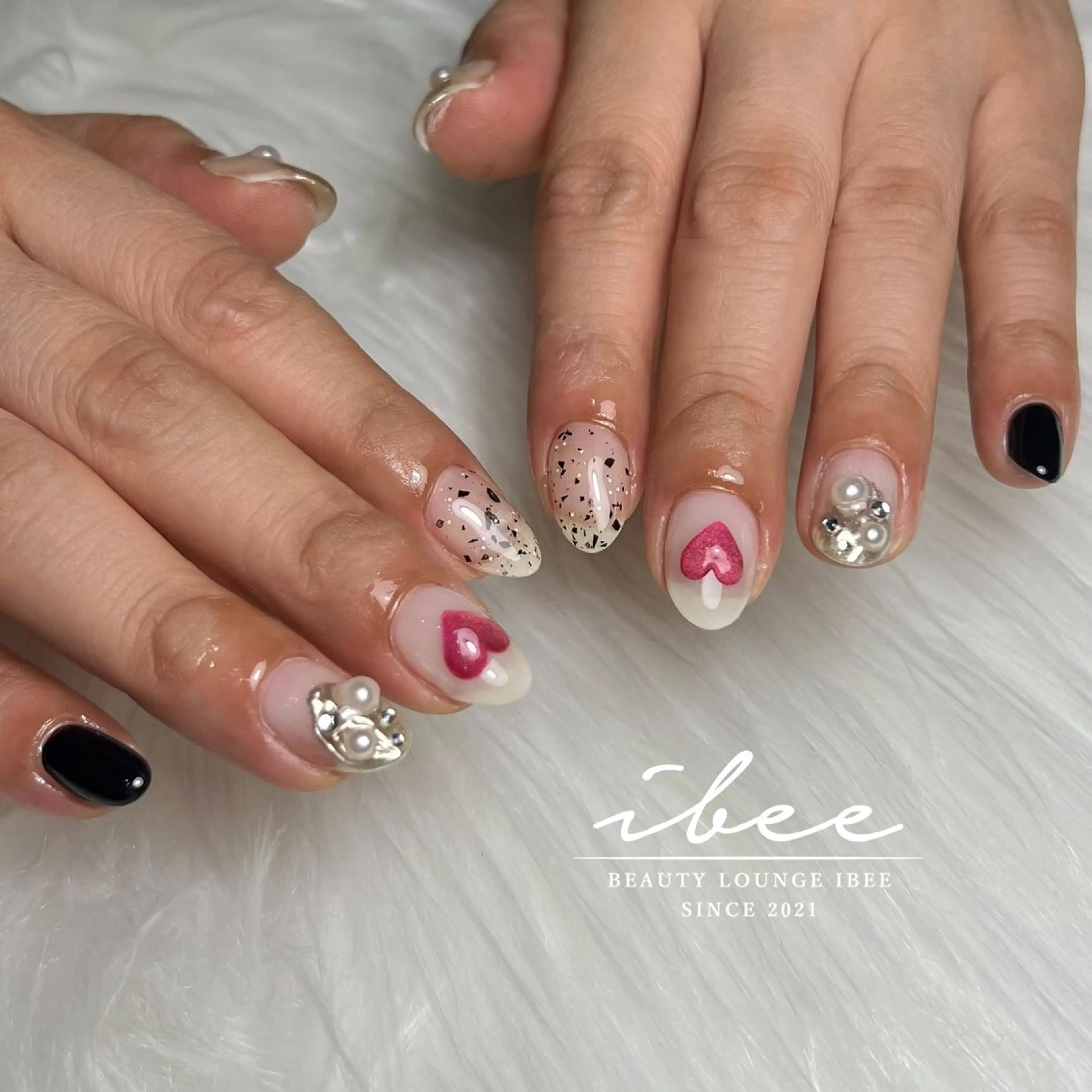 ネイル ハンドネイル ibee nail 🤍yumiのネイルデザイン