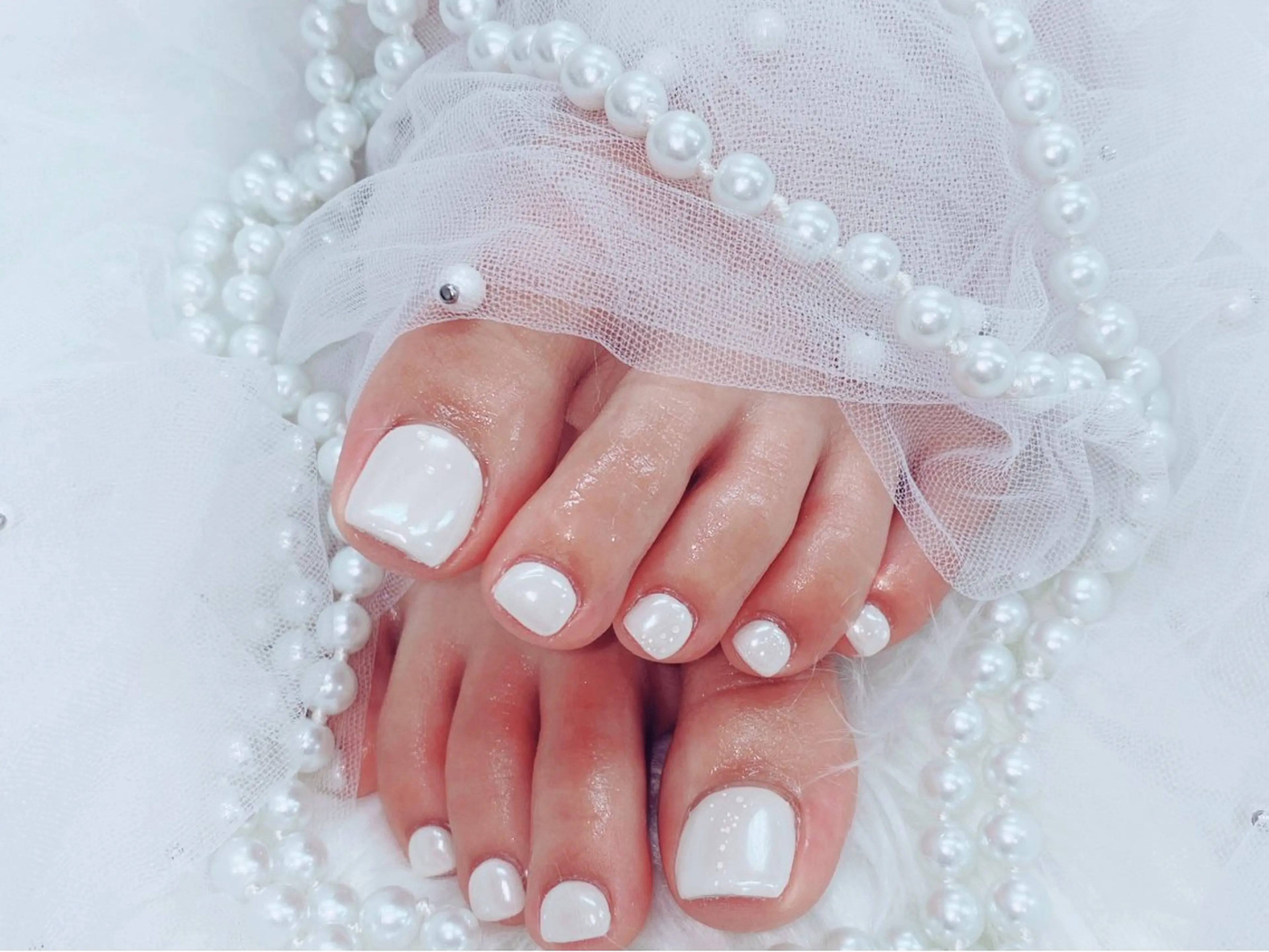 ネイル オーロラネイル チークネイル 長さ出し フットネイル フレンチネイル フットネイル lily nailのネイルデザイン