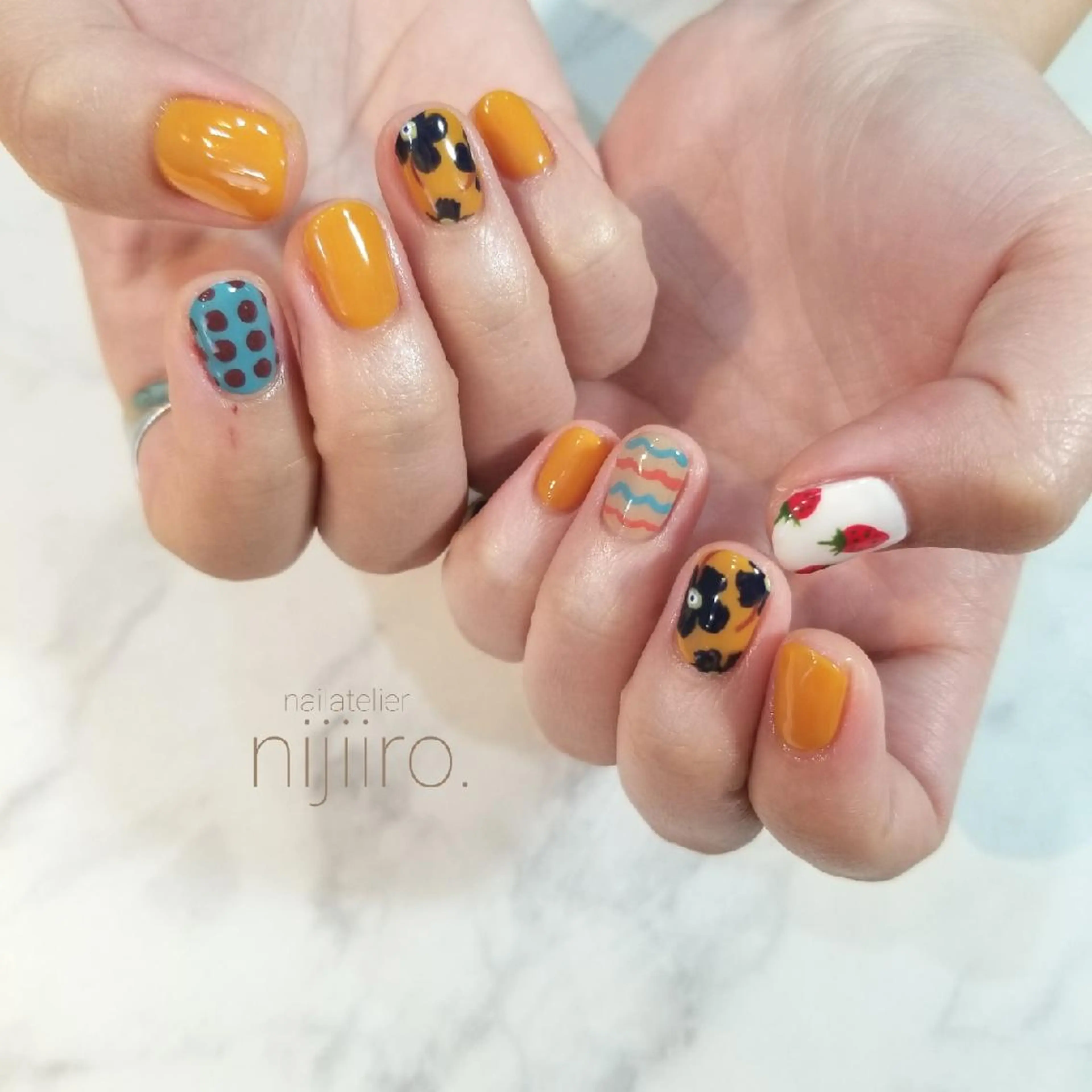 ネイル ハンドネイル nailatelier nijiiro.所属・nijiiro🌈 サトウのネイルデザイン