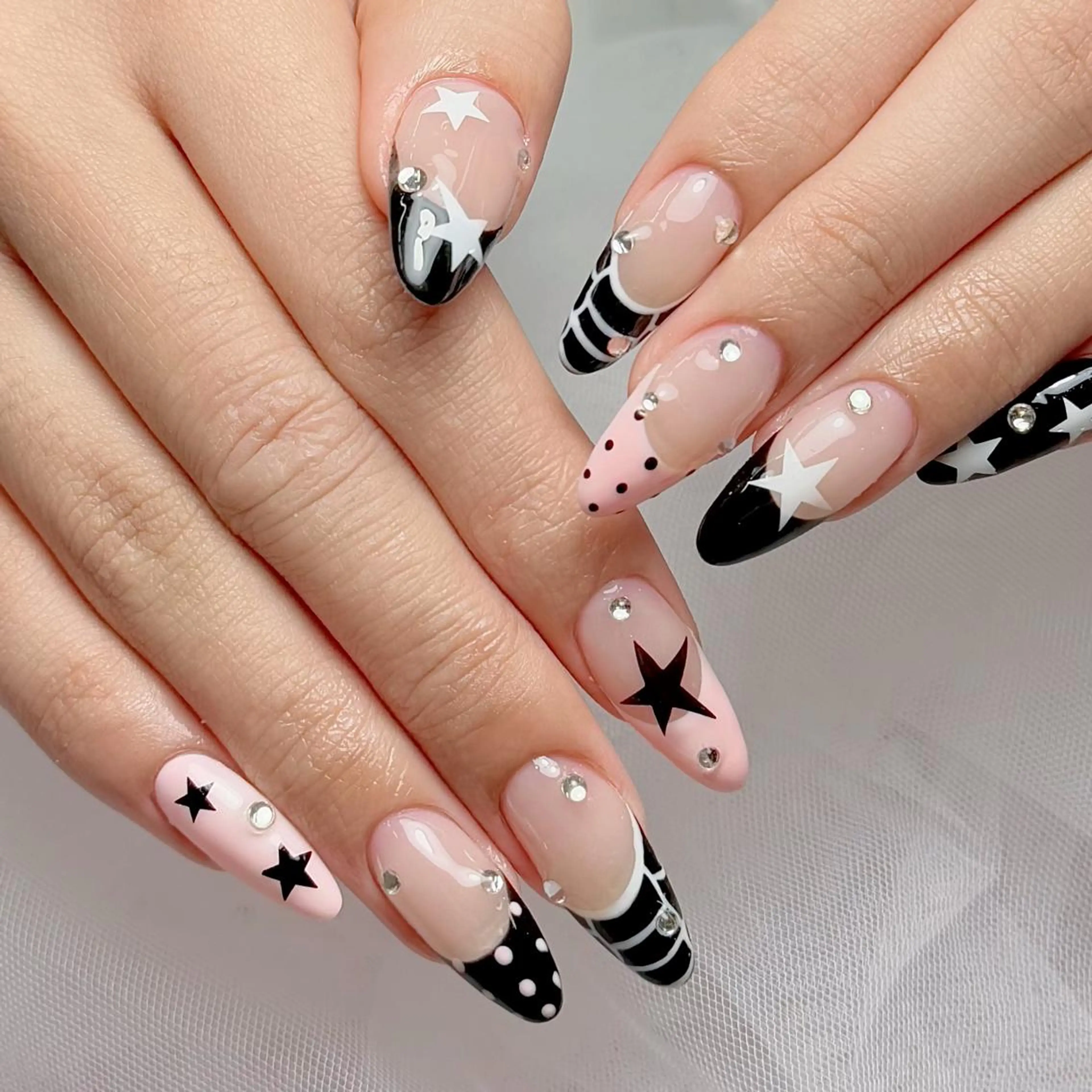 ネイル mina🧸 nailのネイルデザイン