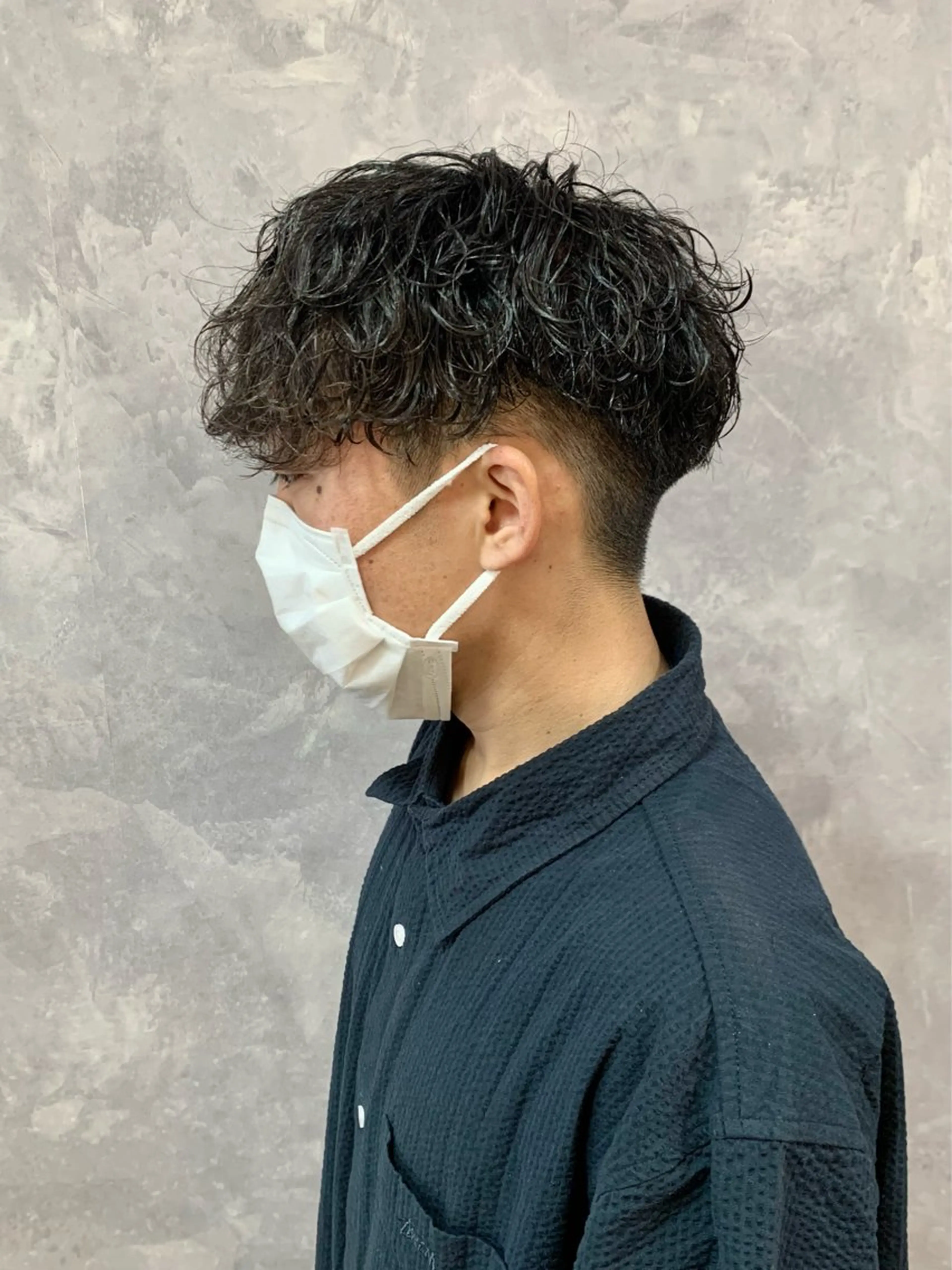 ショート パーマ メンズ マッシュ メンズパーマ 波巻きパーマ カット パーマ 佐藤 大翔のヘアスタイル