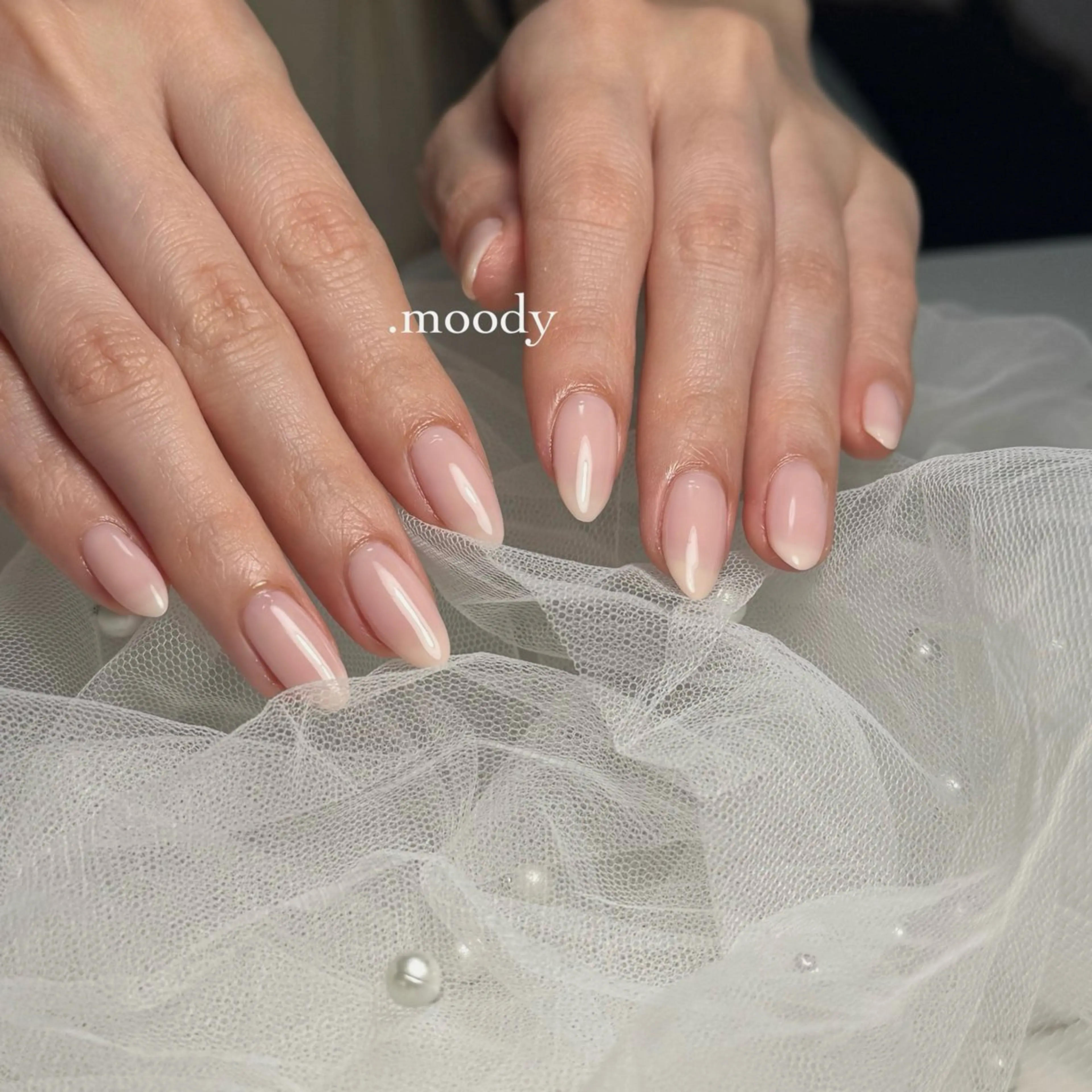 ネイル ハンドネイル .moody ナナのネイルデザイン