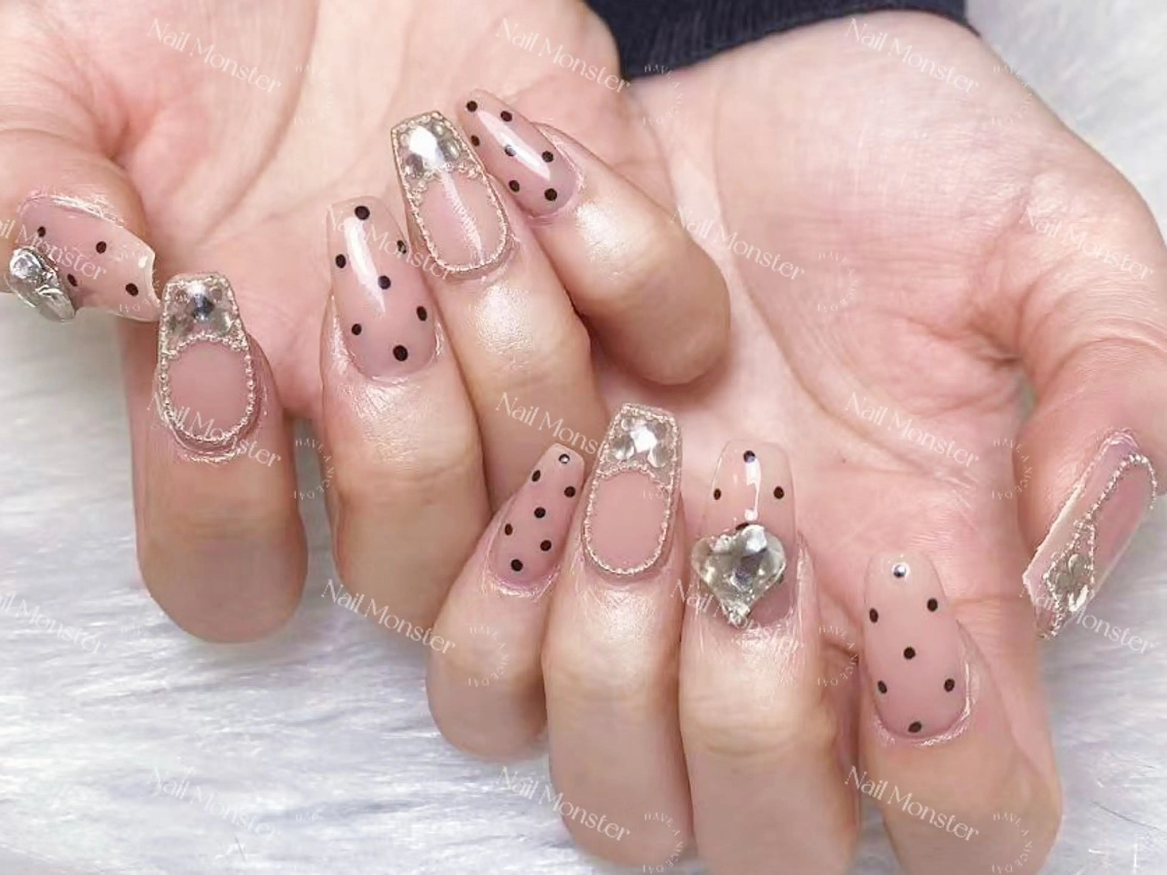 ネイル ハンドネイル DIAMOND Nail🥇のネイルデザイン