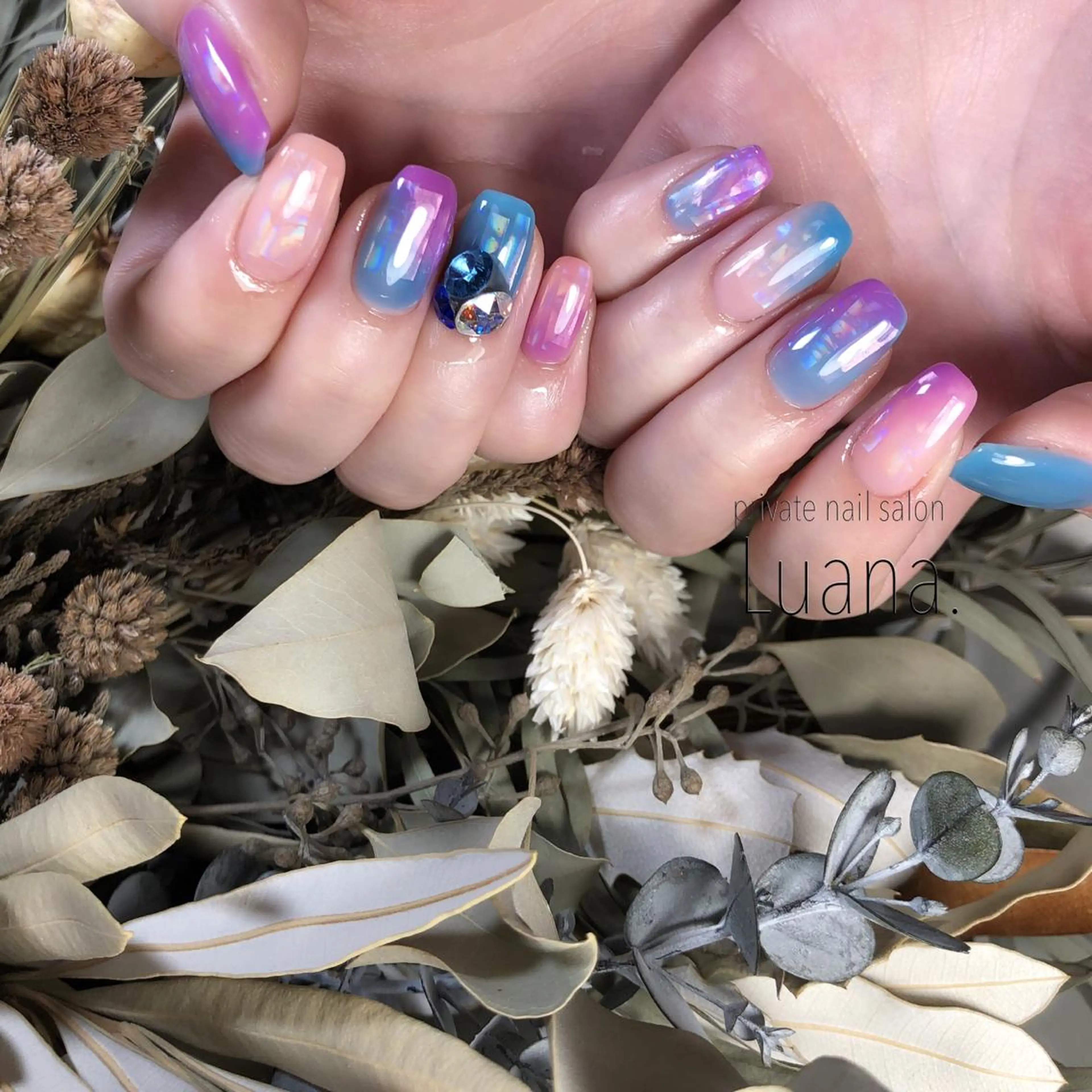 ネイル アートネイル atelier alle.のネイルデザイン