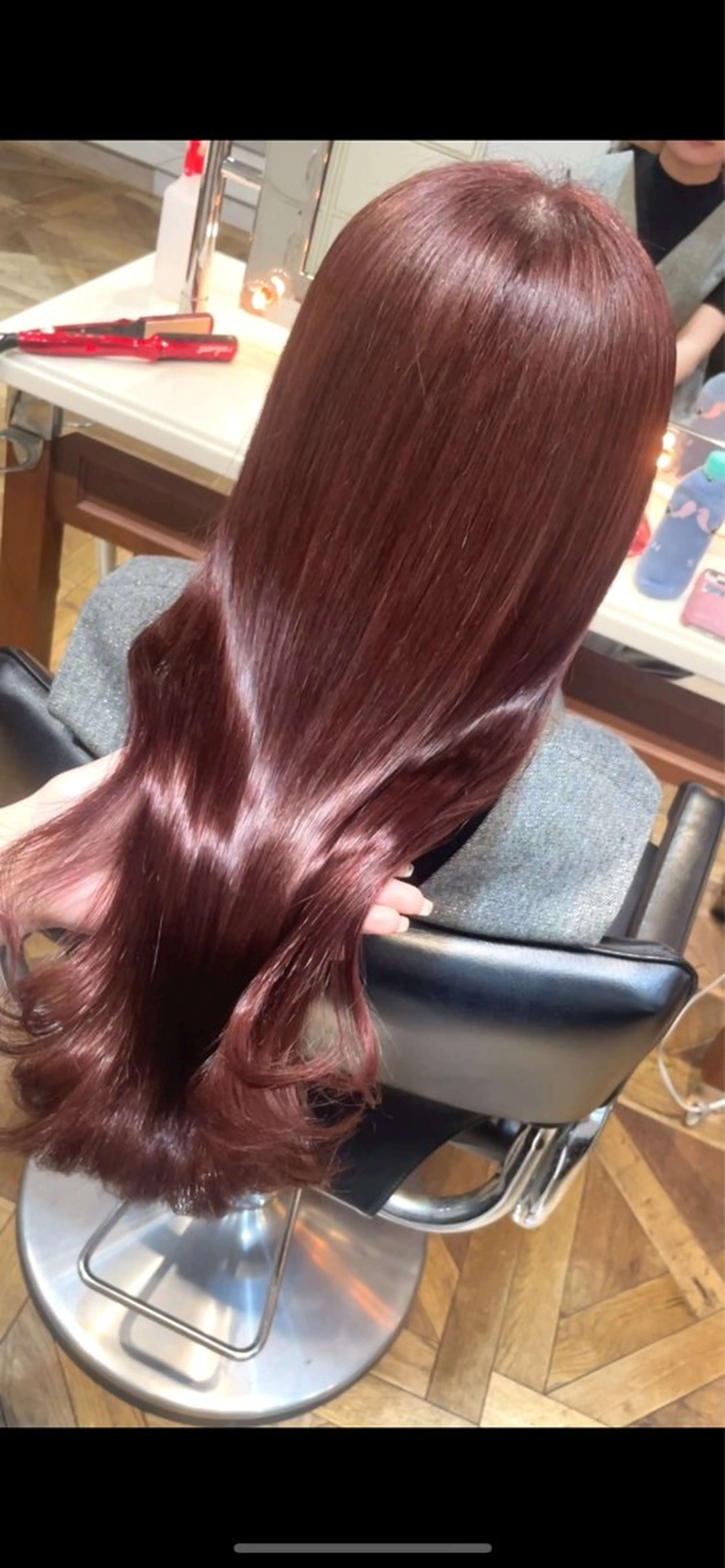 ロング カラー カシス ピンクカラー カット ヘアカラー トリートメント BEBE所属・ご新規様限定 透明感カラーKANAのヘアスタイル