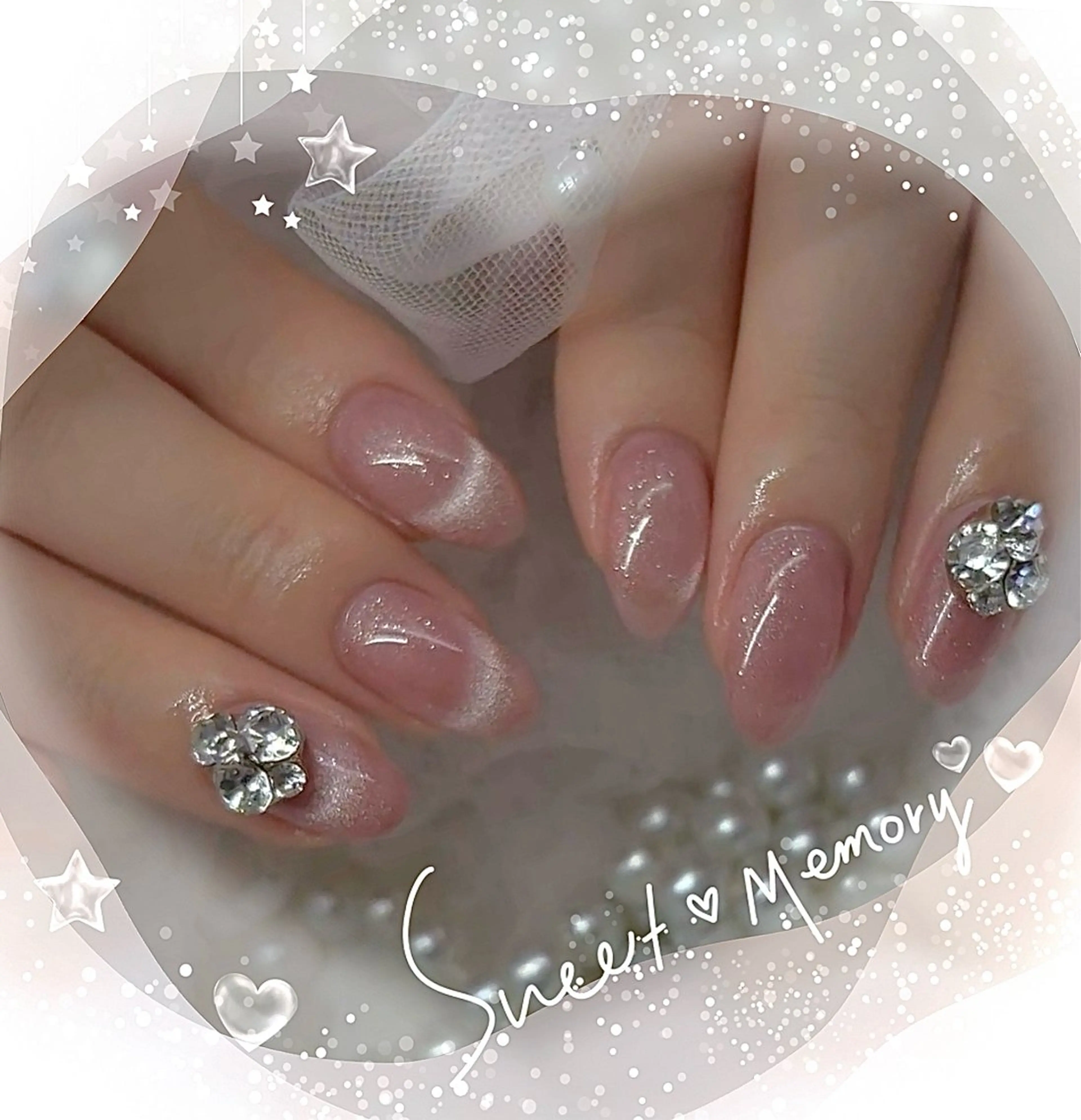 ネイル チークネイル フレンチネイル ガーリー ガラスフレンチ グラデーション ハンドネイル ハンドケア Chill Nailsalonのネイルデザイン