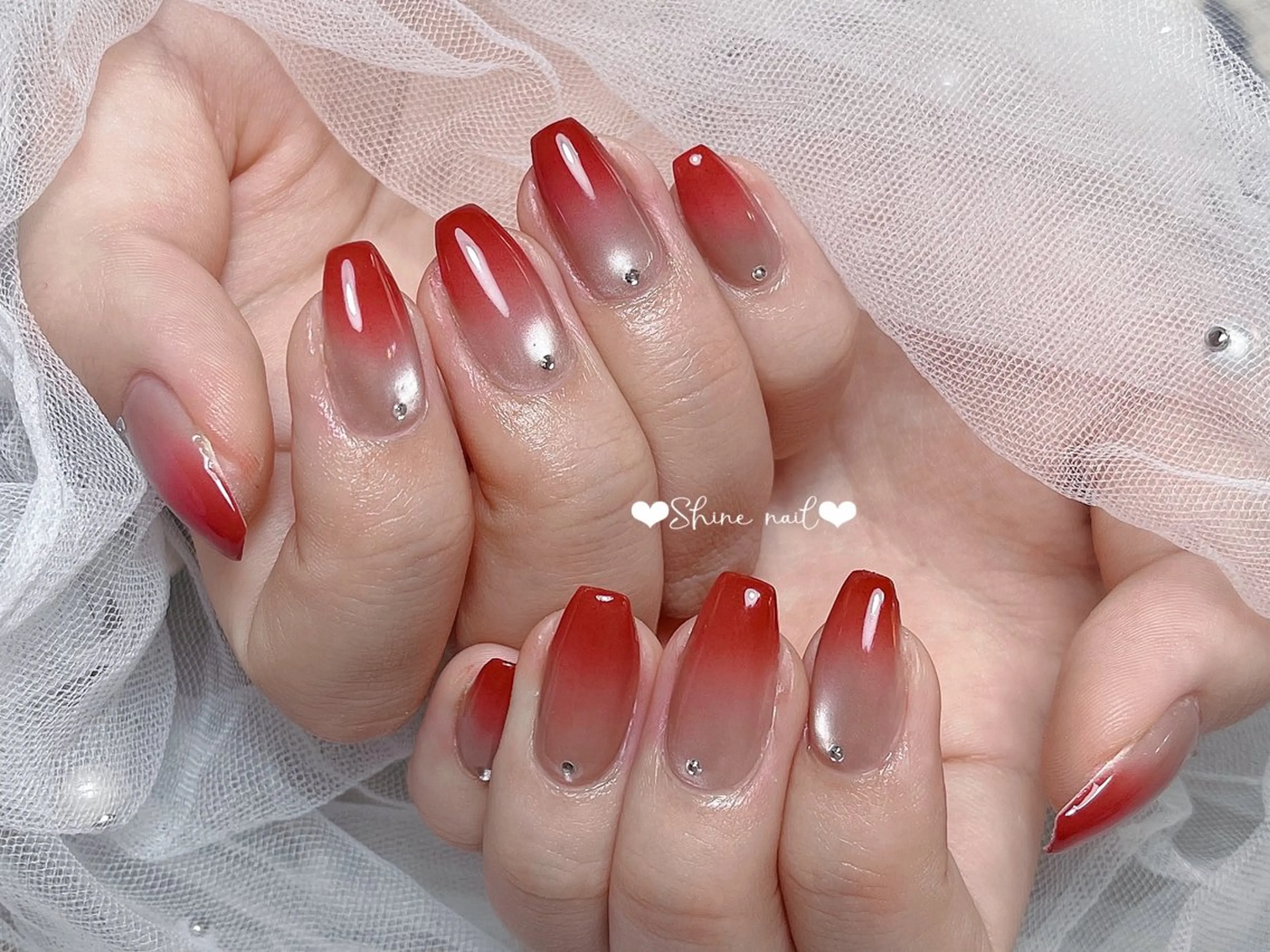 ネイル 〜Shine Nail〜【サイナネイル】パラジェル／ 長さだし／持ち込み／ワンホン／フィルイン所属・shine 🎀 長さだし&デザインのネイルデザイン