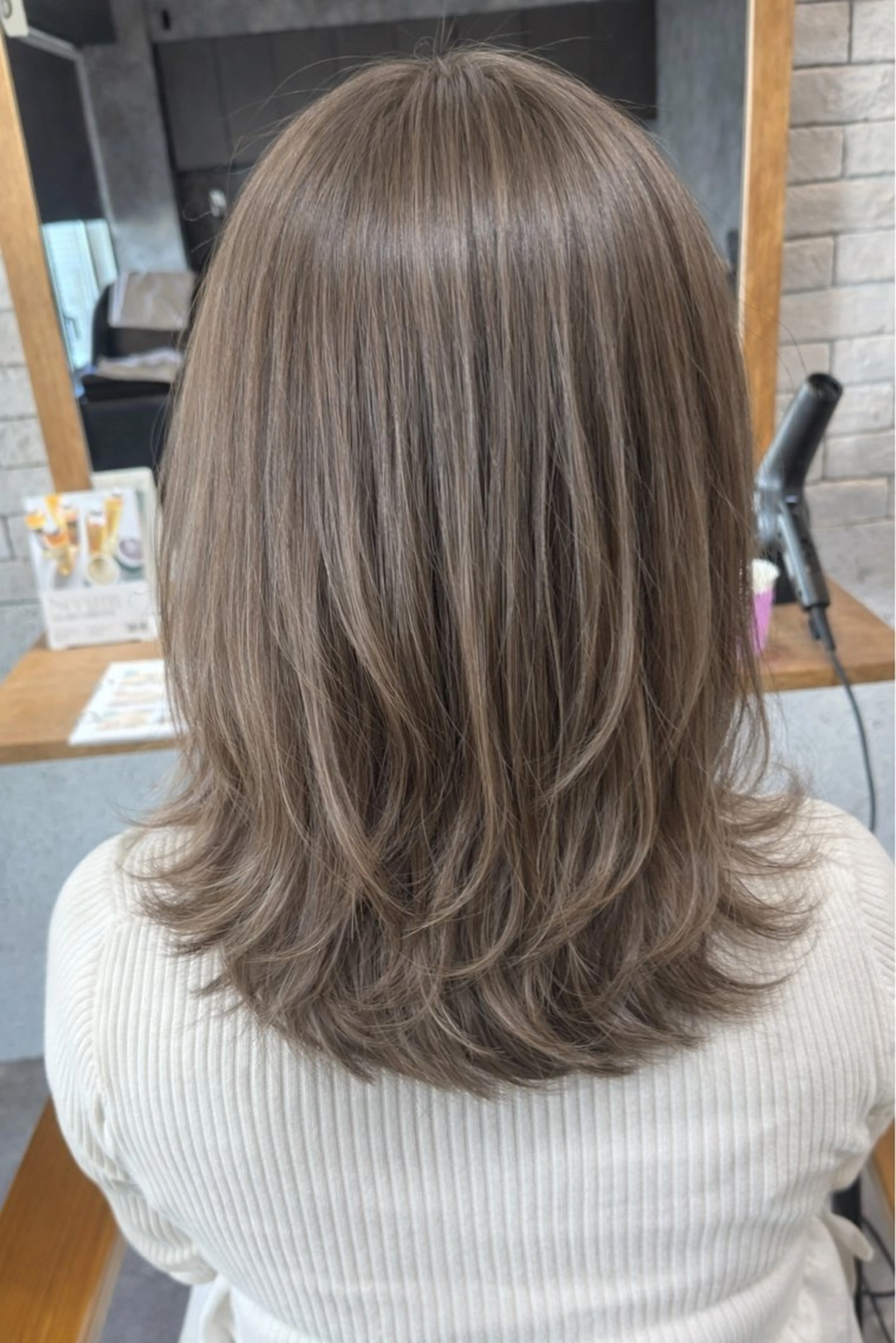 ミディアム カット ヘアカラー 1%【横浜】 髪質改善&ケアカラーのヘアスタイル