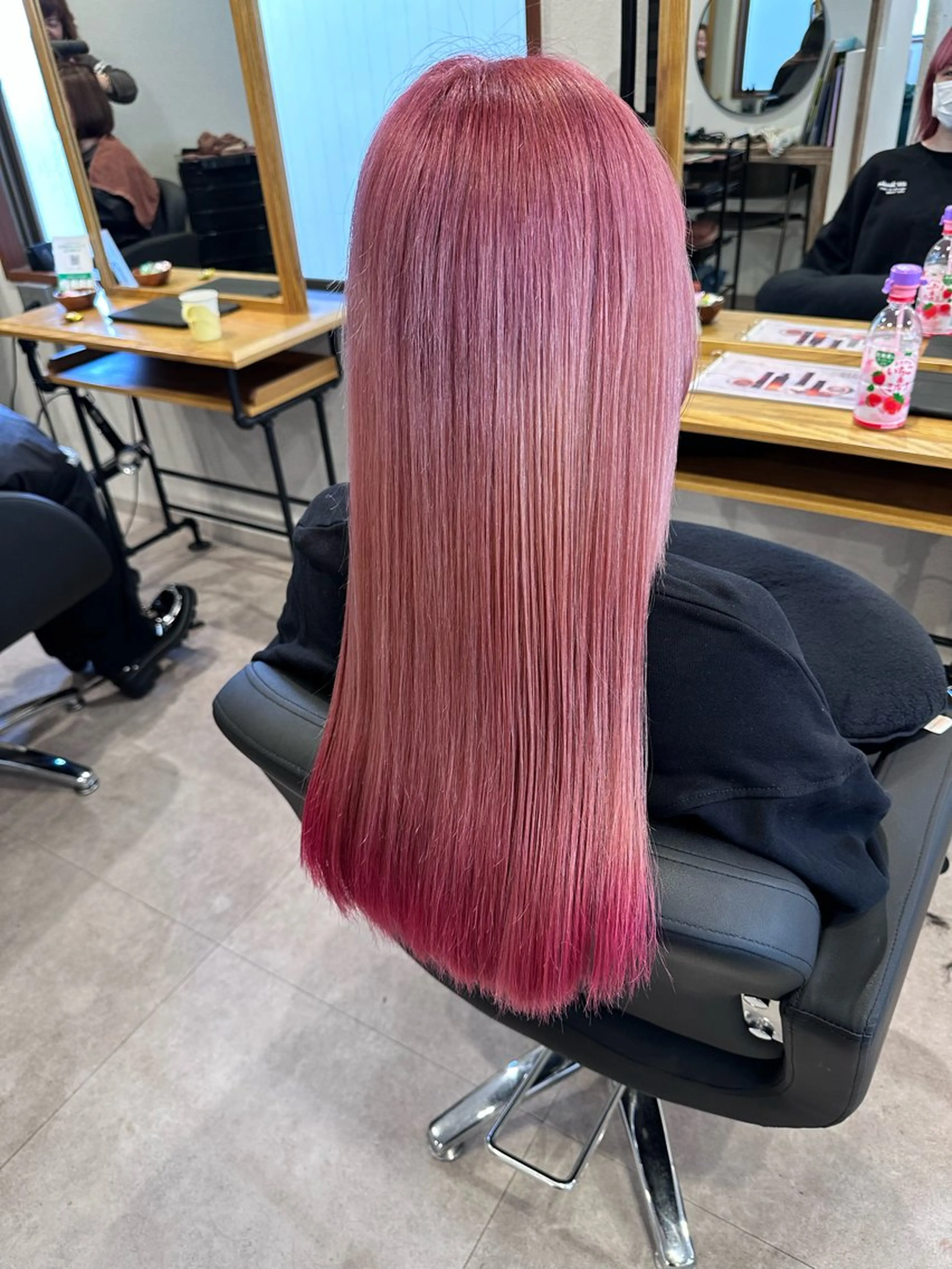 ロング カラー ピンクカラー affect 上大岡所属・《髪質改善・縮毛矯正 /ブリーチ》坂本爽のヘアスタイル