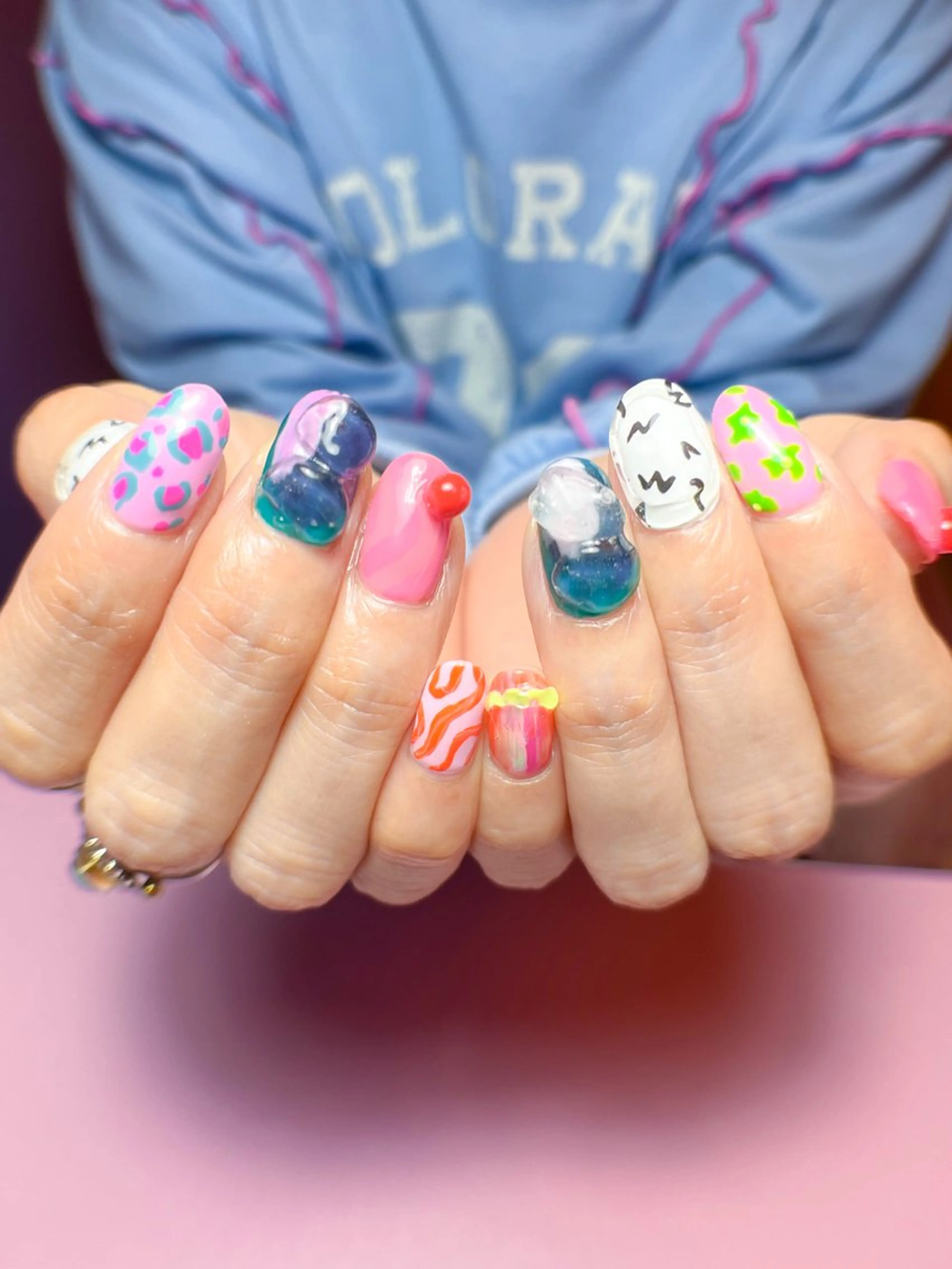 ネイル 持ち込み ハンドネイル ハンドケア ナツインフィニティ ネイルズ（なつ）のネイルデザイン