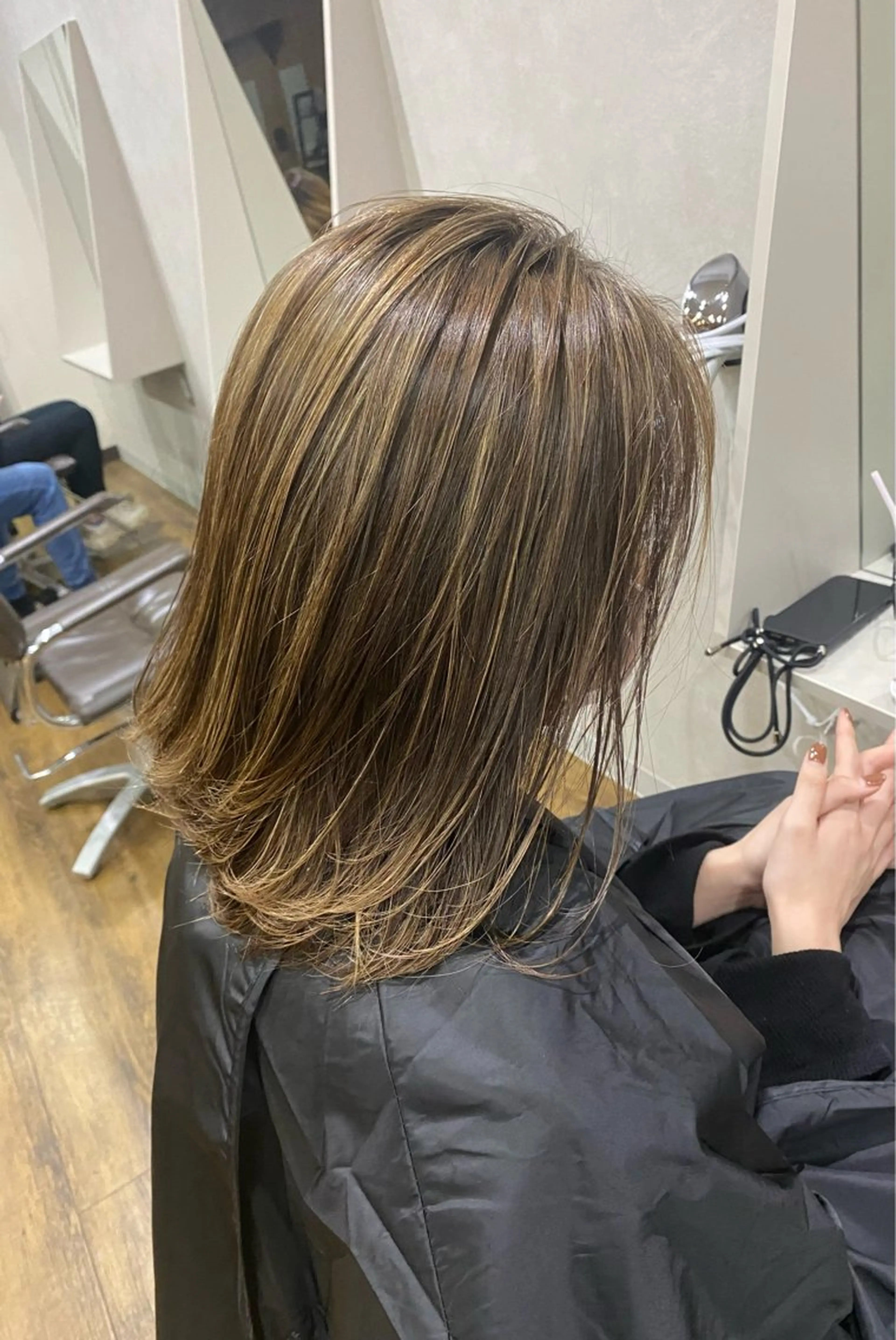 ミディアム ハイライト 赤み消し特化/ 藤本 彩果のヘアスタイル