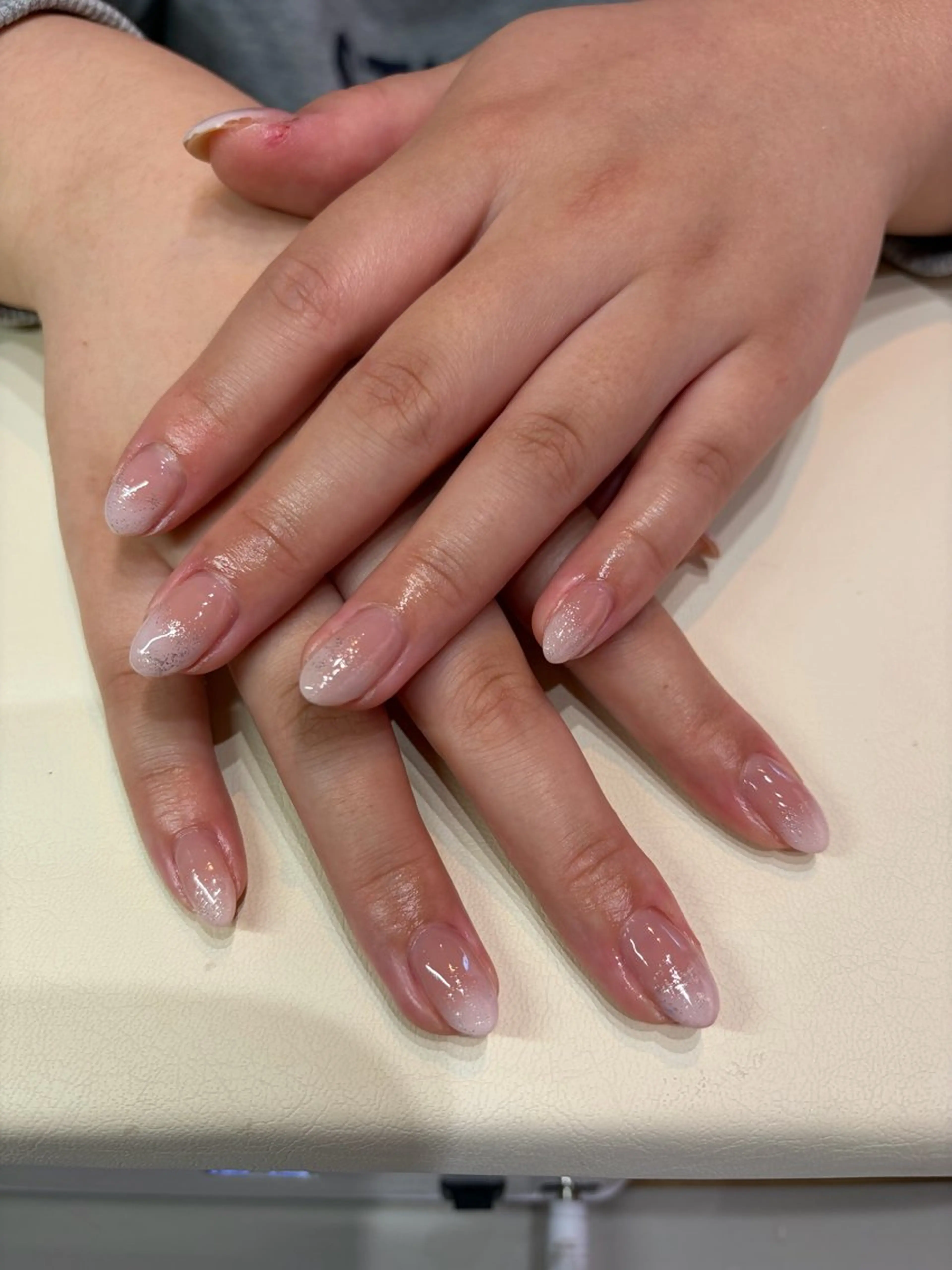 ネイル グラデーション newi nail 京橋ayumiのネイルデザイン