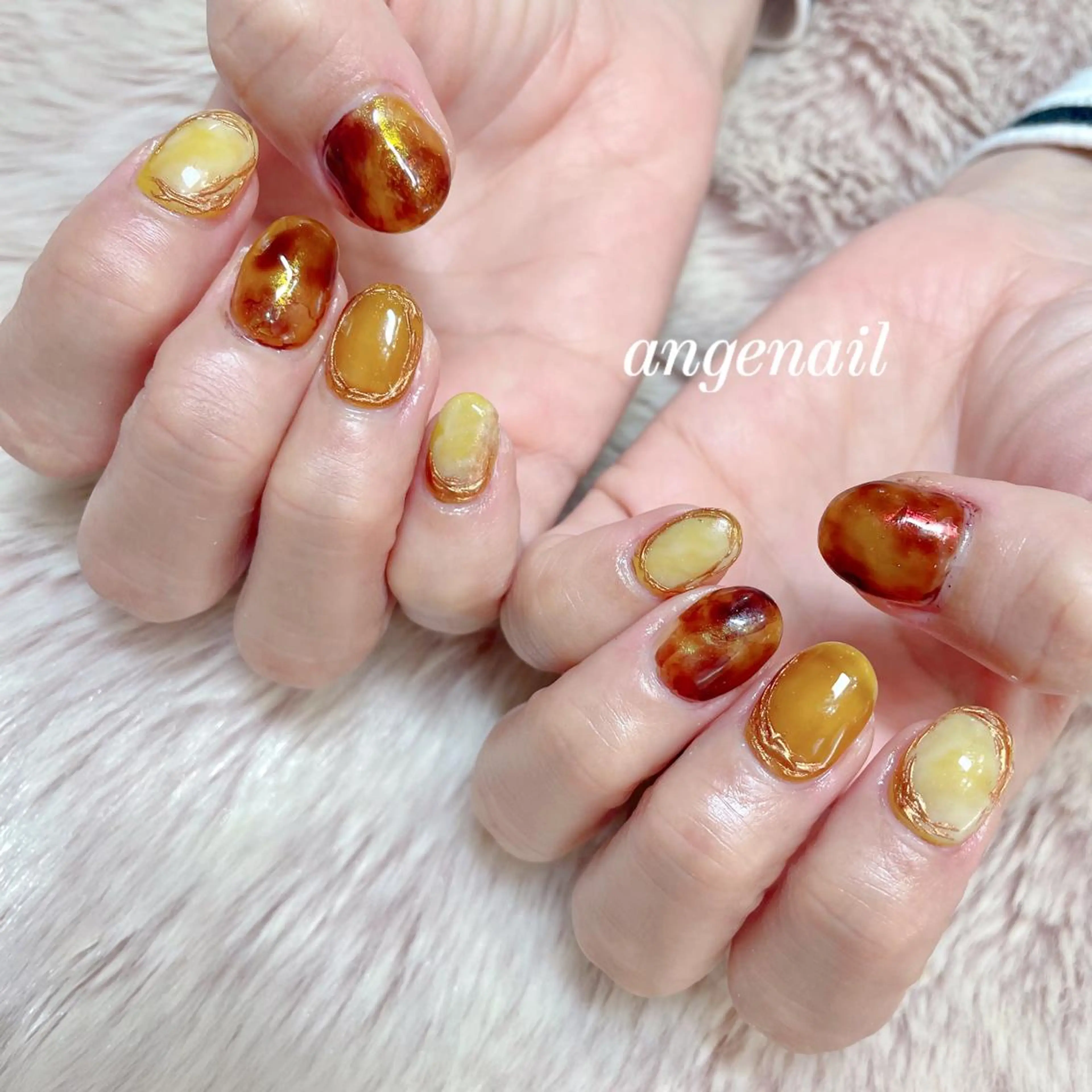 ネイル ハンドネイル オーナーネイリスト MAKIのネイルデザイン