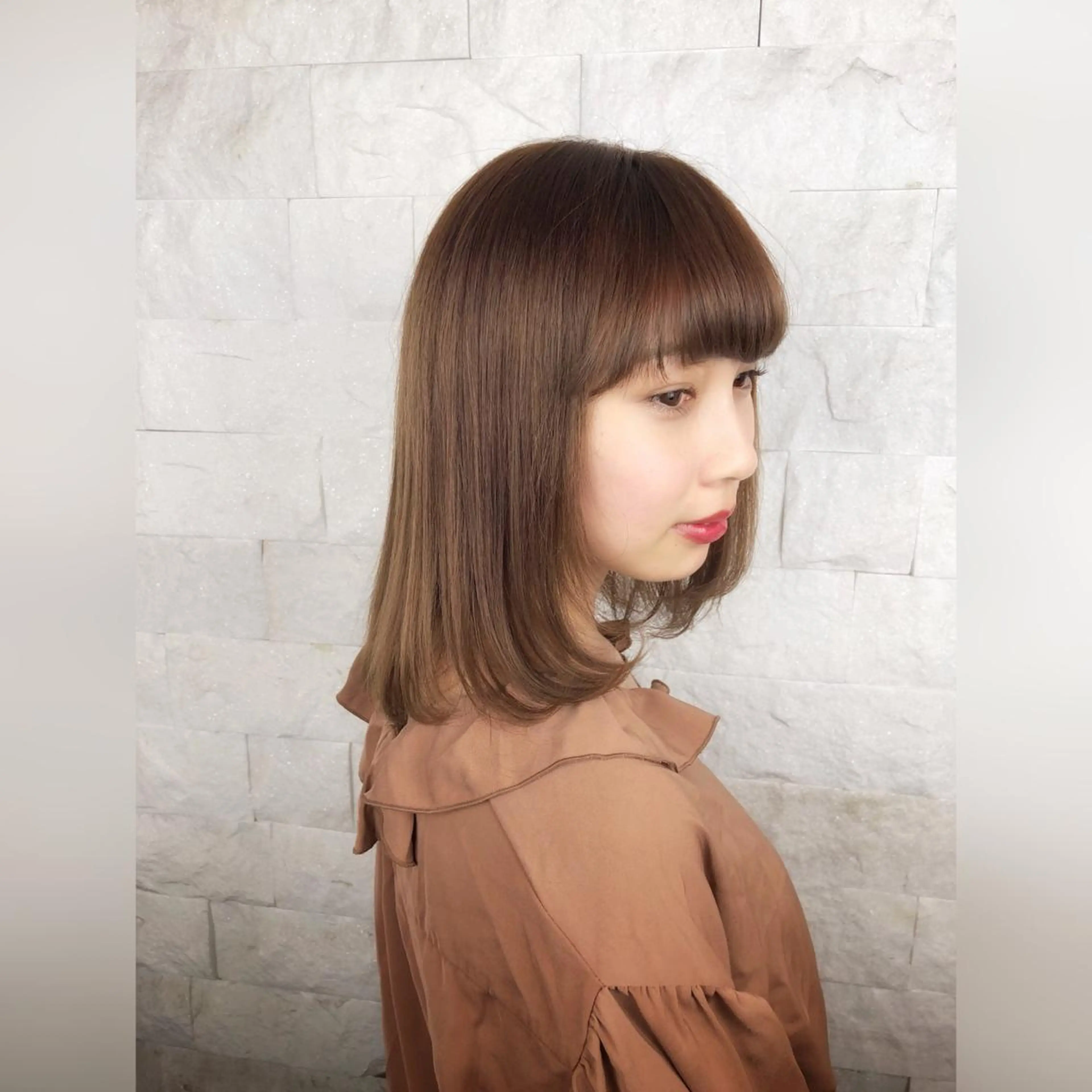 ミディアム 圧倒的美髪ストレート ツダケイタロウのヘアスタイル