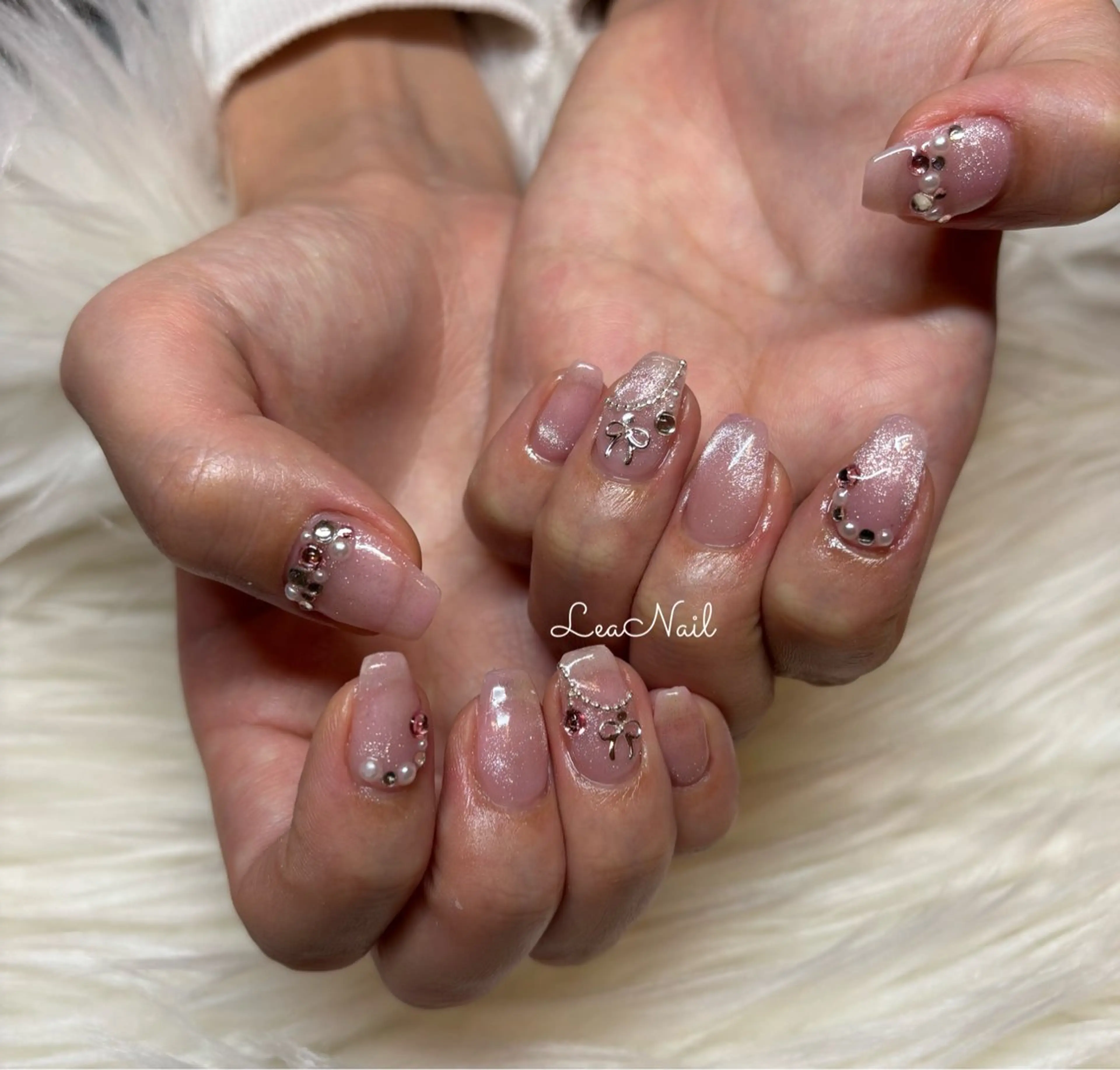 ネイル マグネットネイル Lea Nailのネイルデザイン