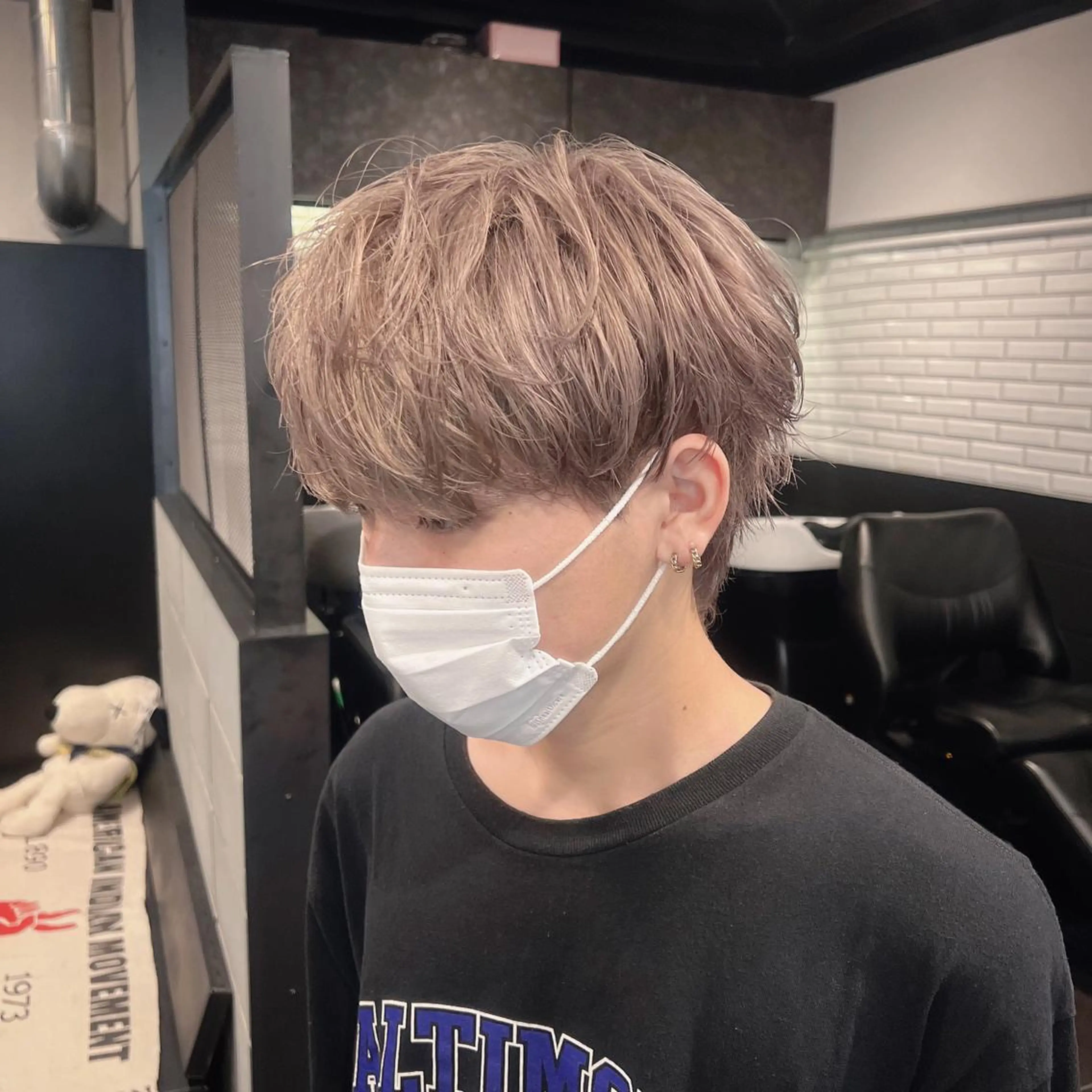 ショート カラー パーマ メンズ ベージュカラー ミルクティーベージュ メンズ特化/パーマ/ メッシュ/竜成のヘアスタイル