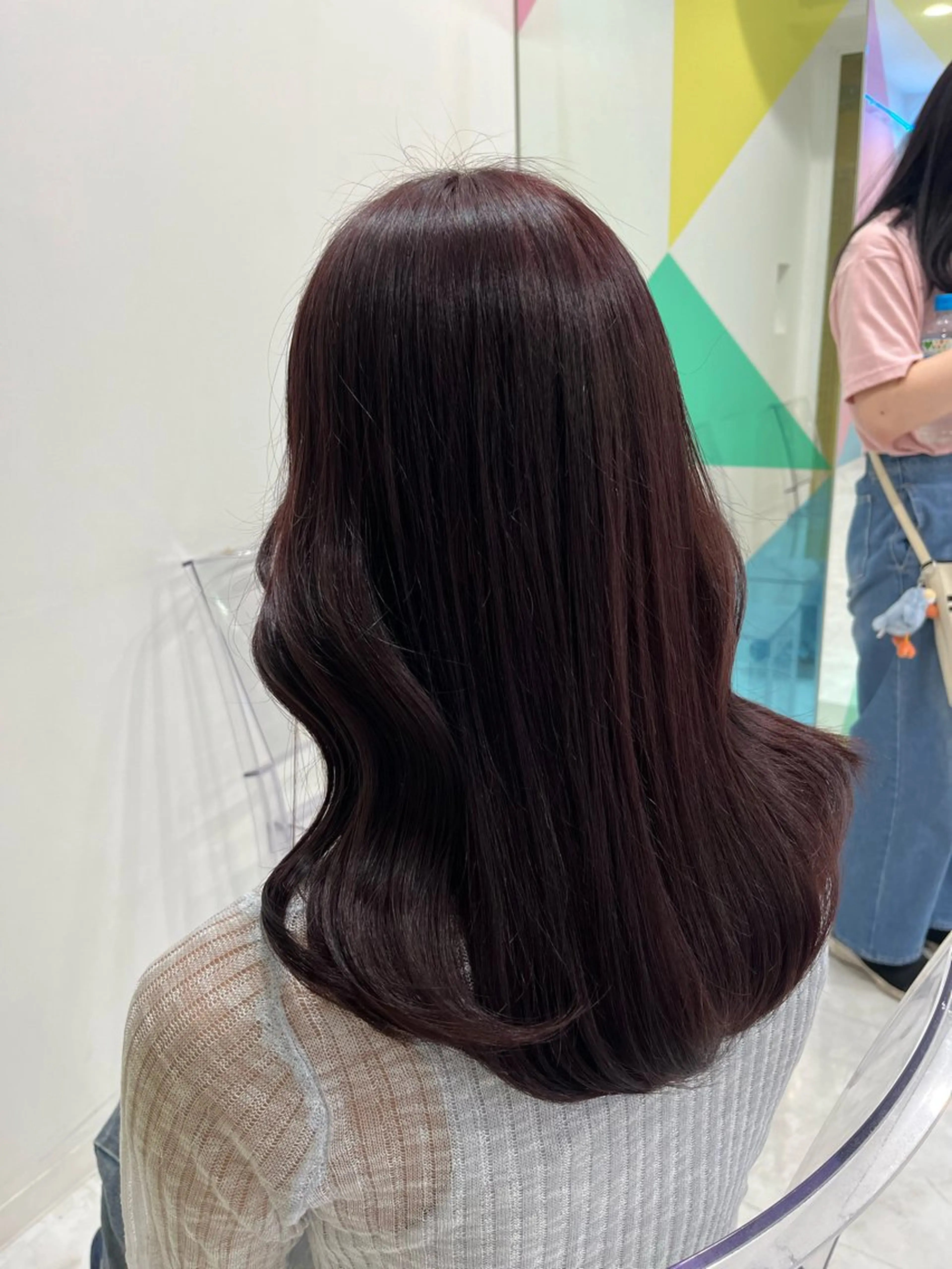 ロング カラー ヘアカラー トリートメント ヘアセット ガーリー♡女の子っぽ ヘア♡ピンクカラー♡のヘアスタイル