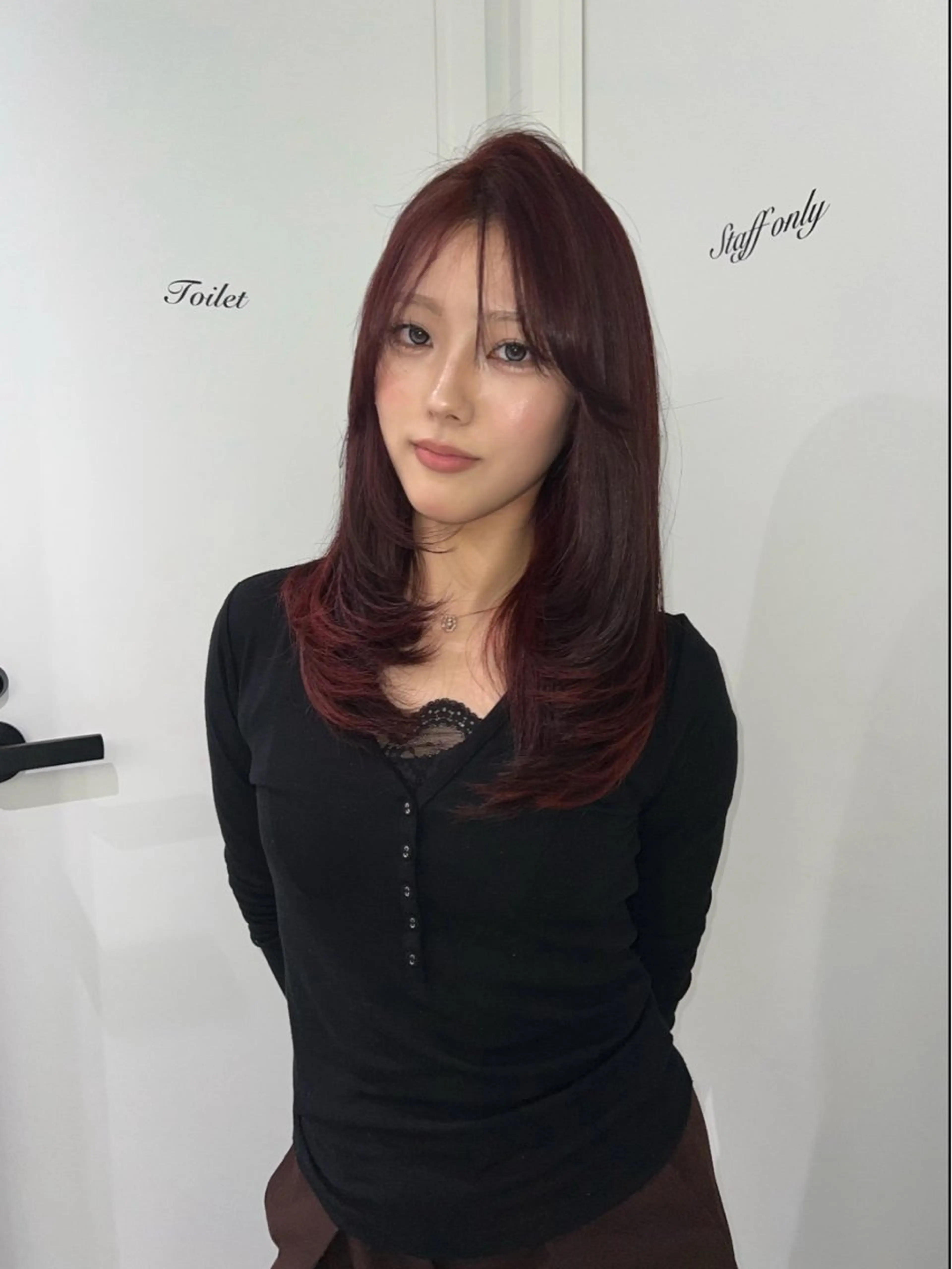 ロング カラー カット ヘアカラー LiSA/レイヤー /ブリーチカラー特化のヘアスタイル