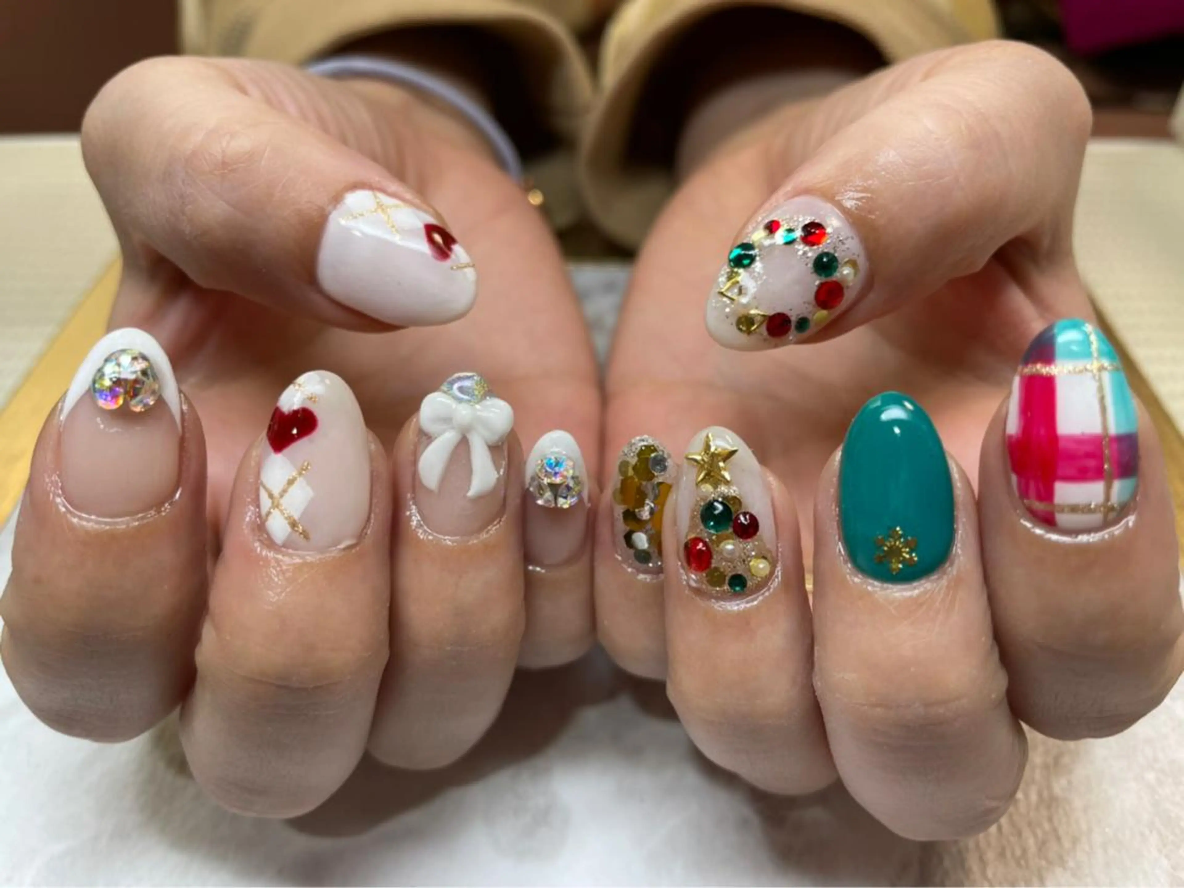 ネイル 〜hatinail 〜のネイルデザイン