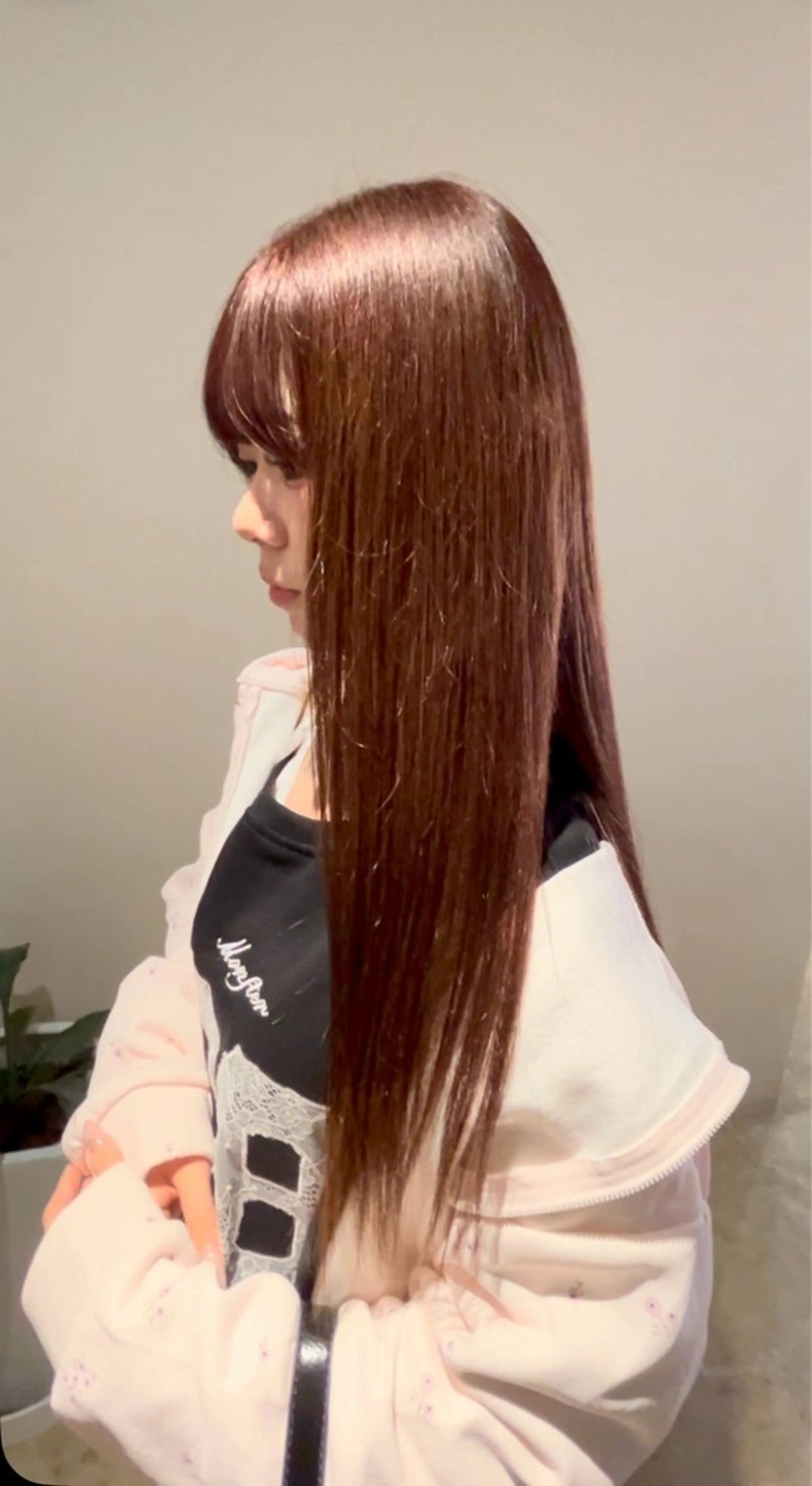 ロング ブリーチ/ハイトーン /透明感のヘアスタイル