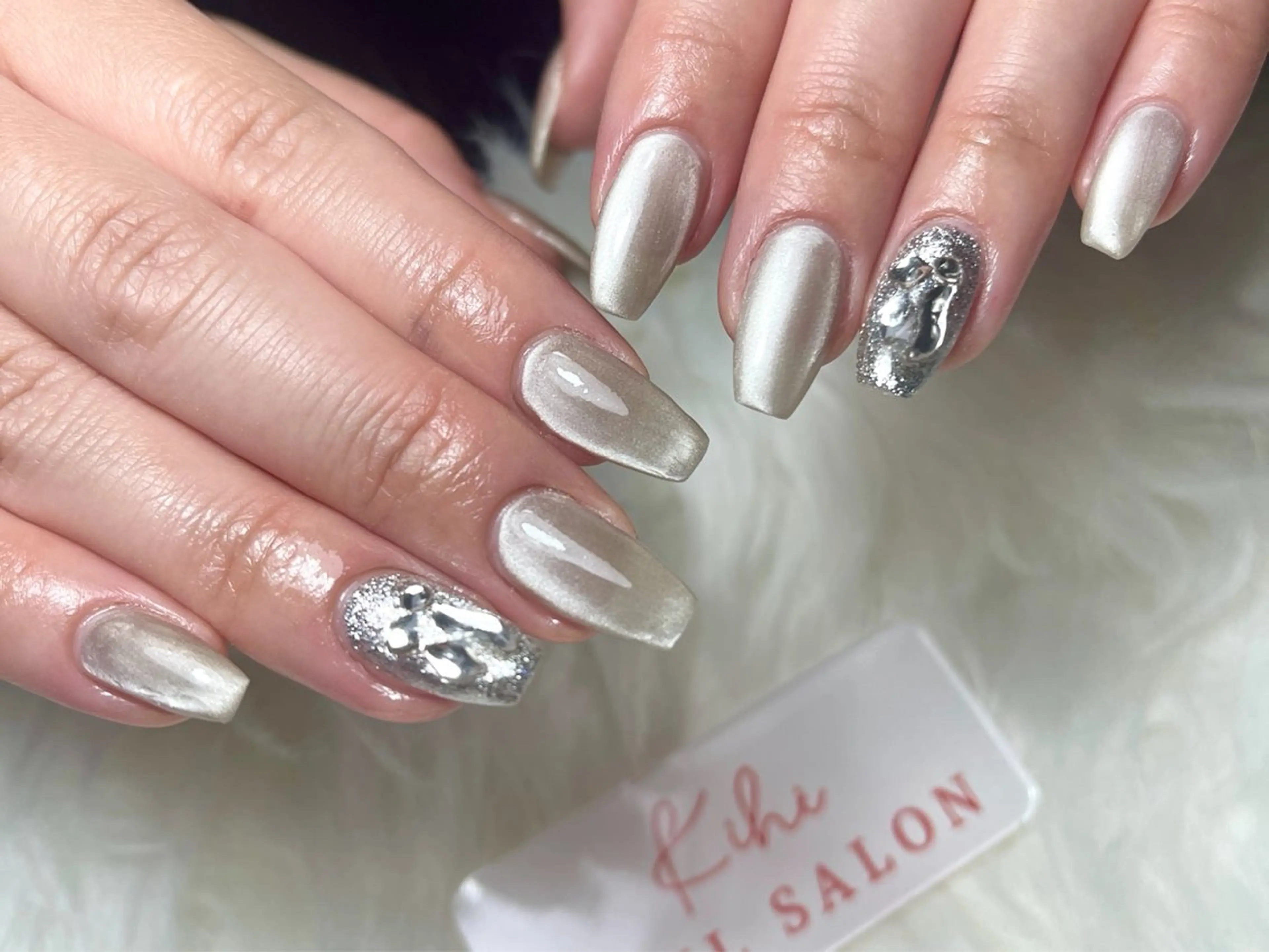 ネイル アートネイル フレンチネイル ジェルネイル グラデーション 韓国ネイル ハンドネイル 💕鈴木ユリ パラジェル/オフ無料のネイルデザイン