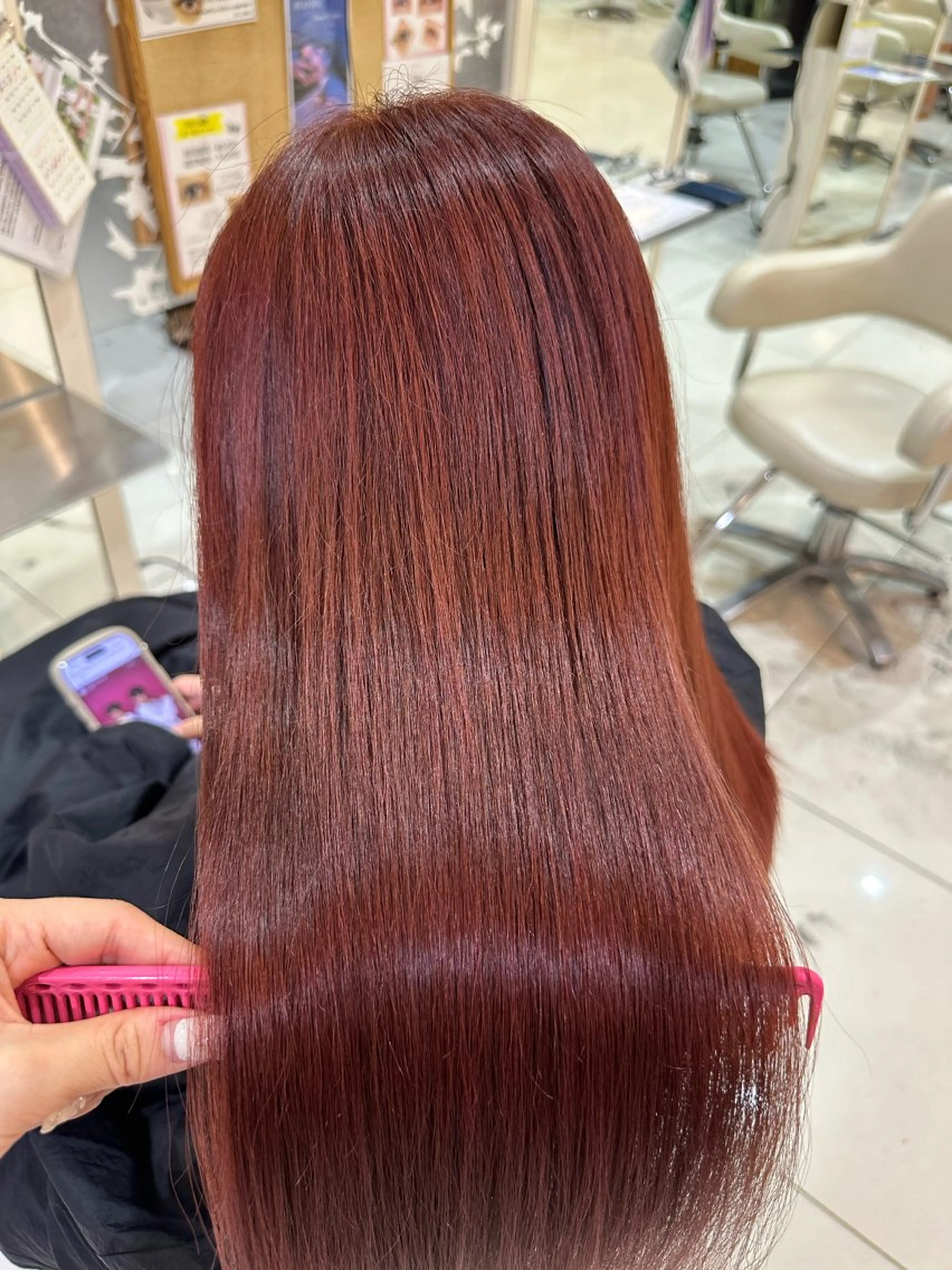 ロング カラー ハイトーン/ブリーチ Nozomiのヘアスタイル