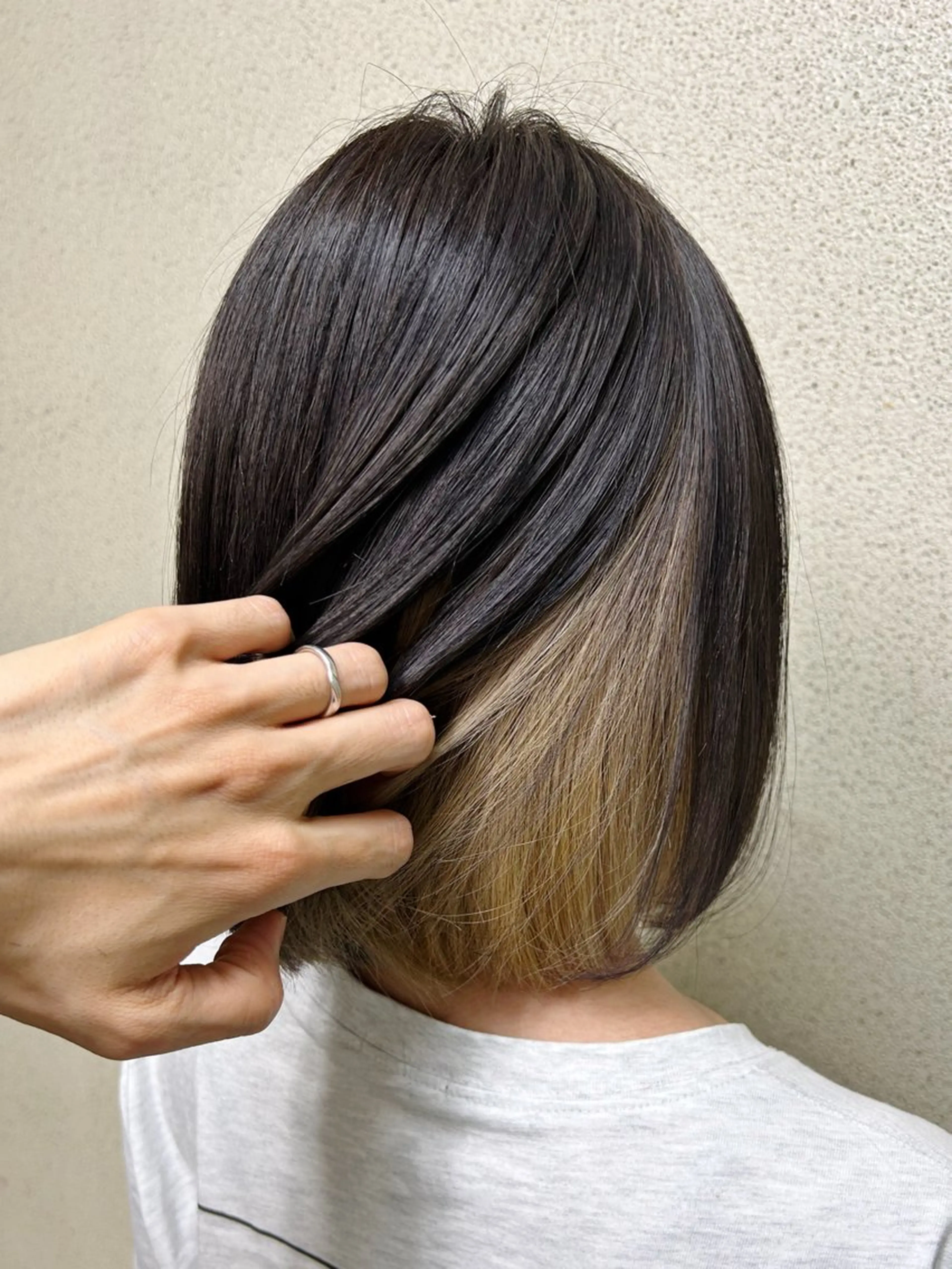 ショート ボブ カット ヘアカラー 高橋 佑のヘアスタイル