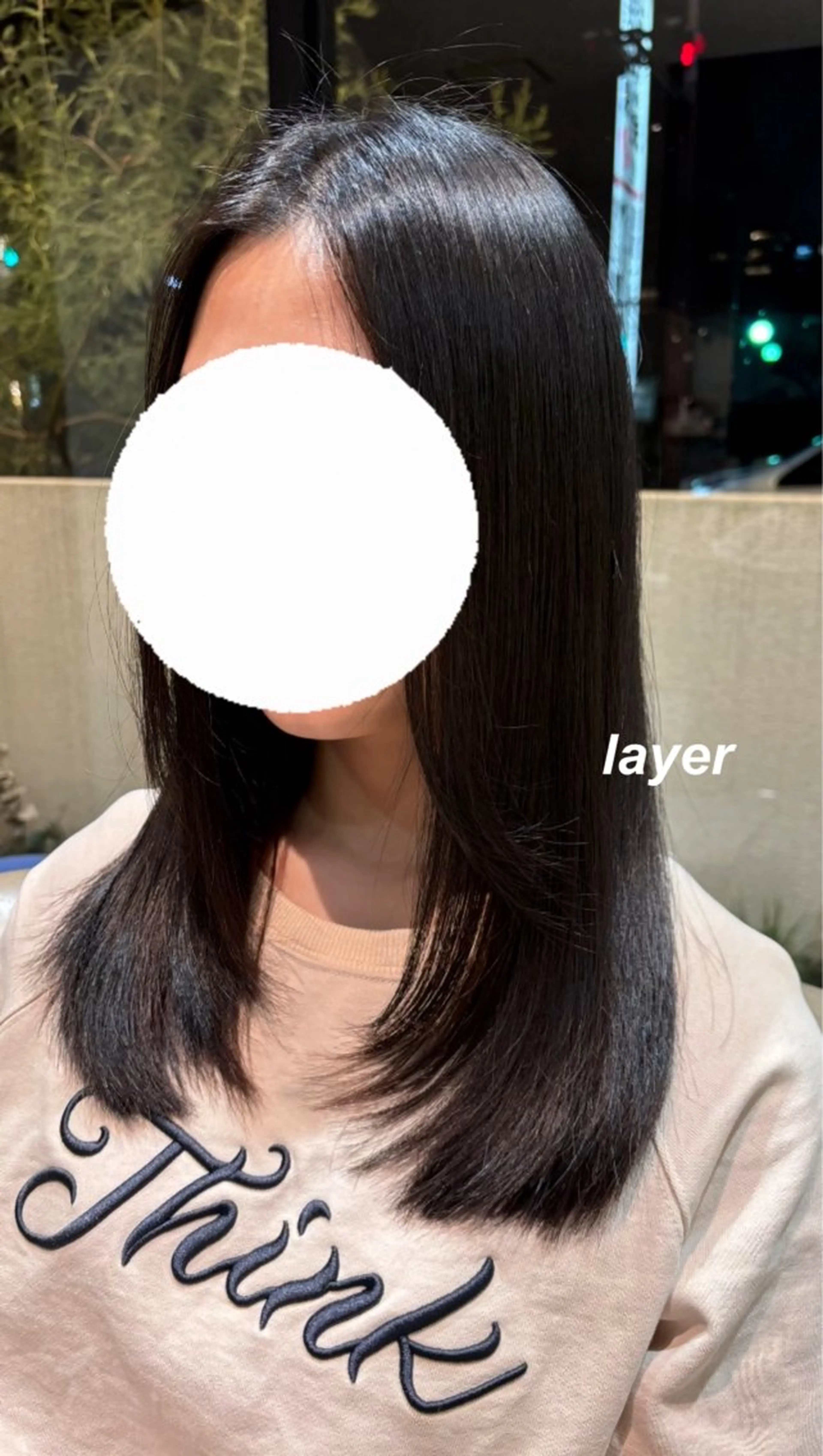 ロング 顔まわりレイヤー 顔周りカット レイヤーカット 岡本 梨沙のヘアスタイル