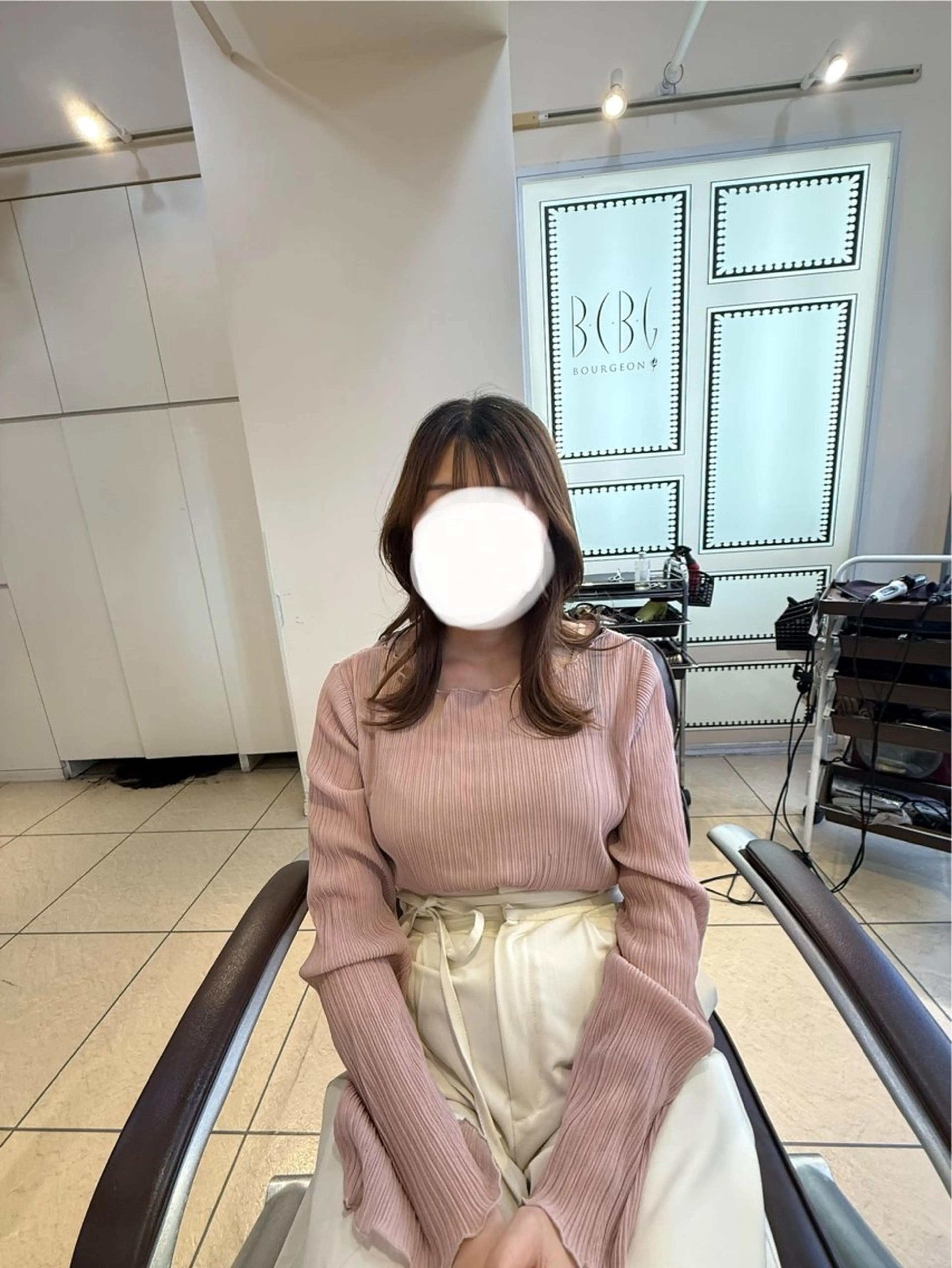 ロング レイヤーカット ブルジオン Bourgeon by BCBG所属・青山 光のヘアスタイル